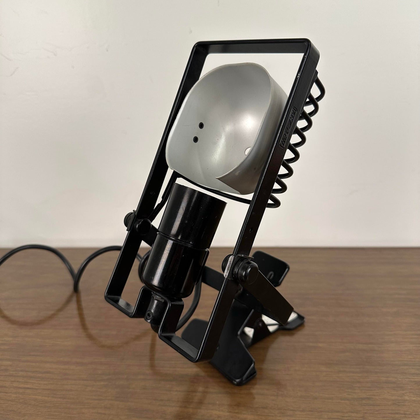 Vintage 1970s Italian “Sintesi Pinza” Clamp Table Lamp by Ernesto Gismondi for Artemide