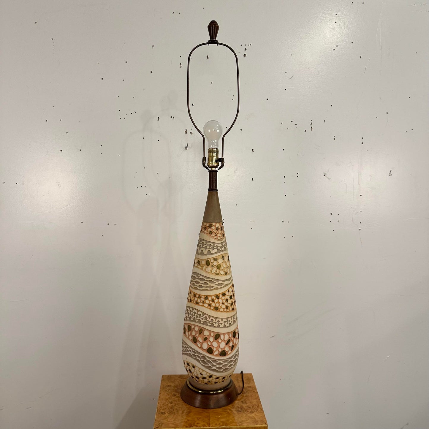 Mid Century Modern Ceramic Atomic Table Lamp