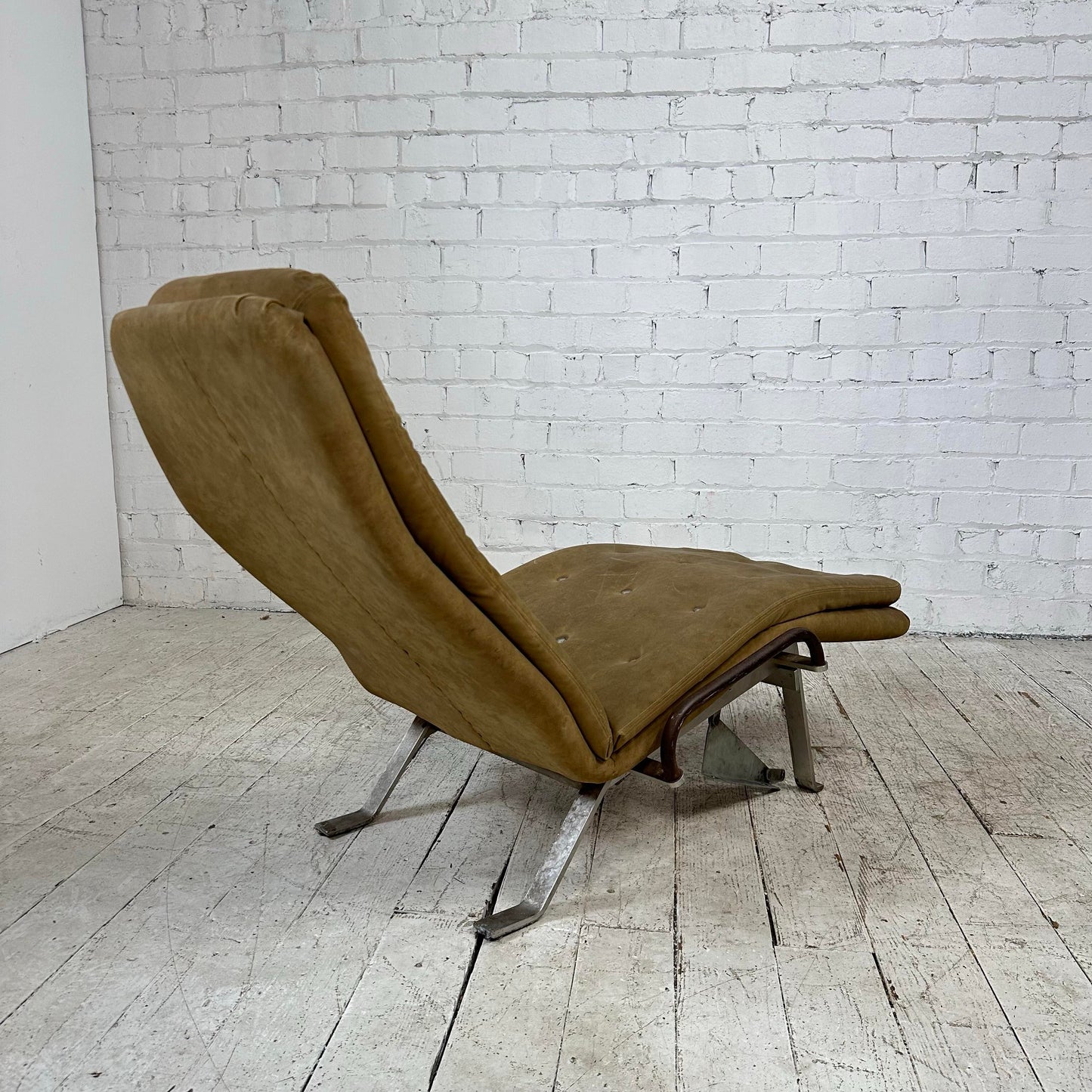 Sam Larsson "Fenix" Chaise Longue, Dux, Sweden 1960's.