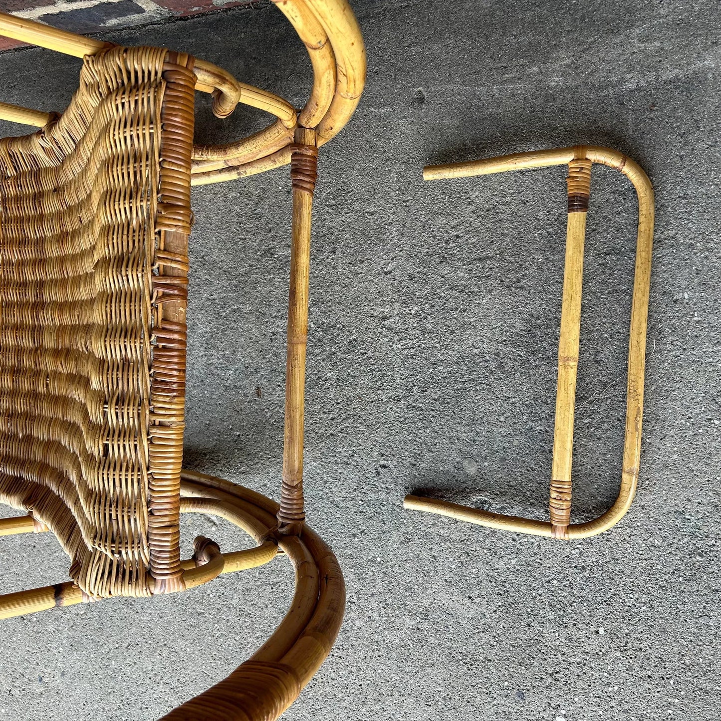 Franco Benttonica Dondolo Rattan Rocking Chair