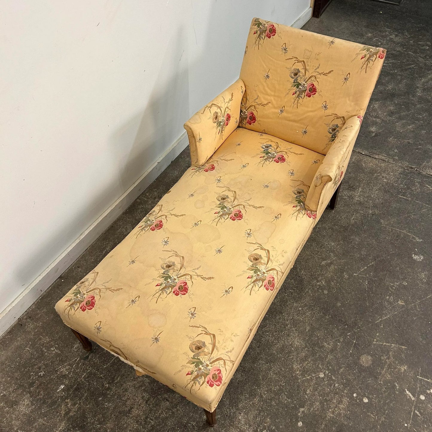Napoleon III French Style Chaise Lounge Chair for Reupholstery