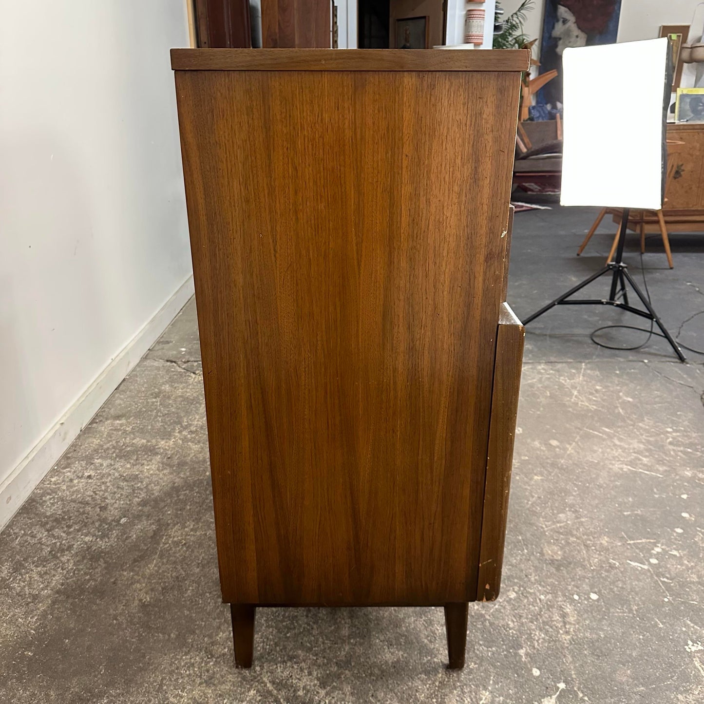 United Diamond Front Tall Dresser