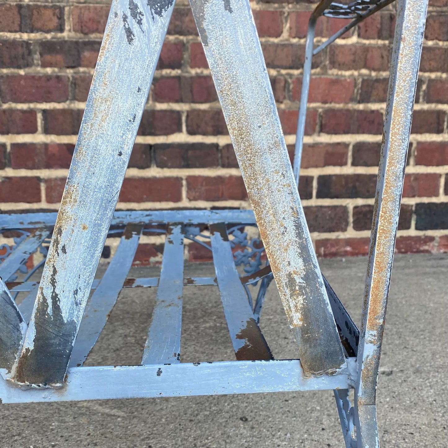 Mid Century Woodard Wrought Iron Outdoor Lounge Chair Early New Orleans Pattern