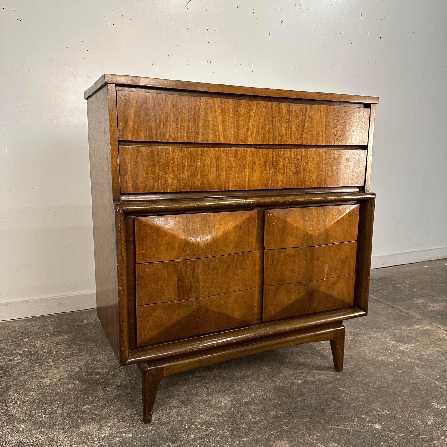 United Diamond Front Tall Dresser