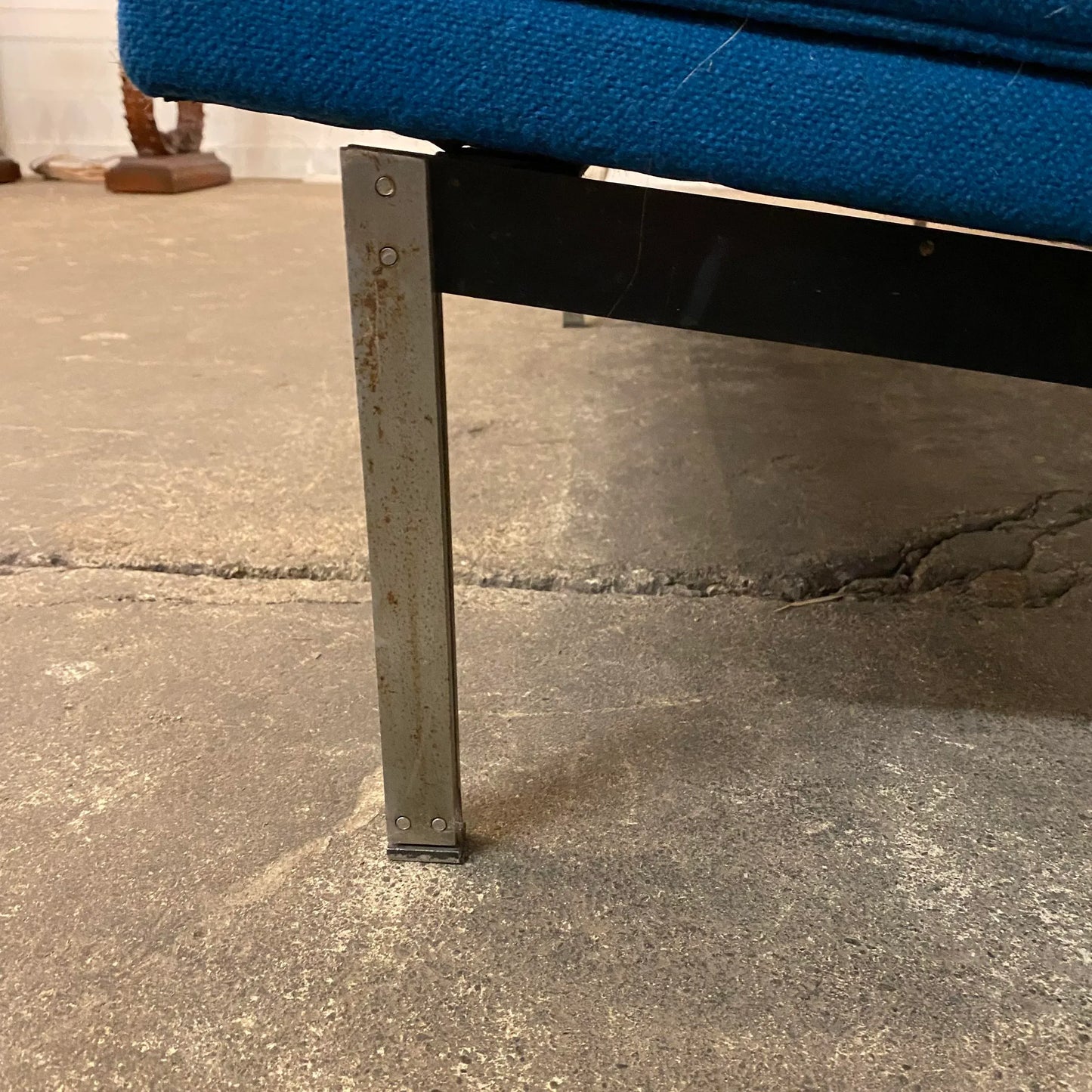 Florence Knoll Parallel Sofa Blue and Chrome