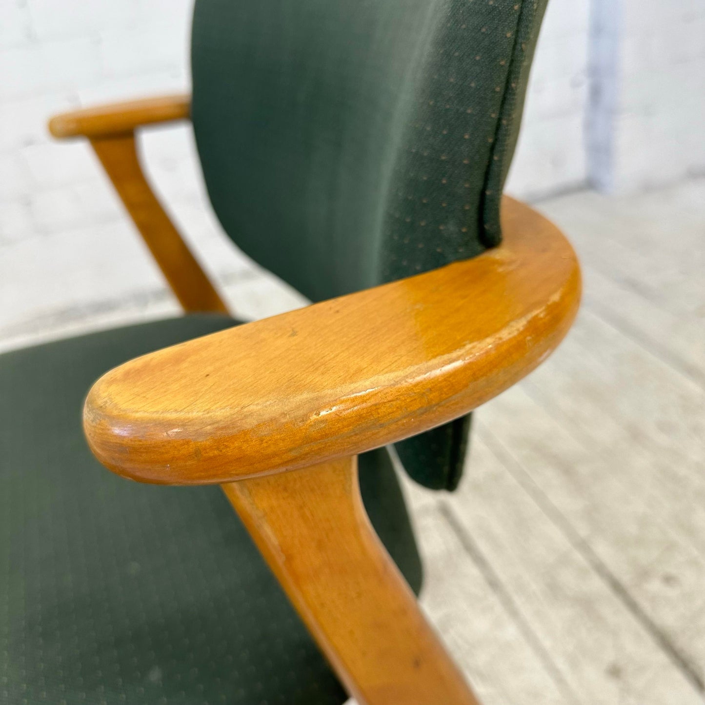 Early Knoll Associates Domus Chair 601 Madison Tag