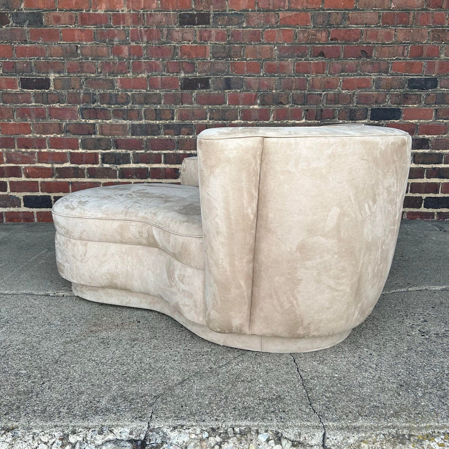Vladimir Kagan Style Chaise Lounge Post Modern