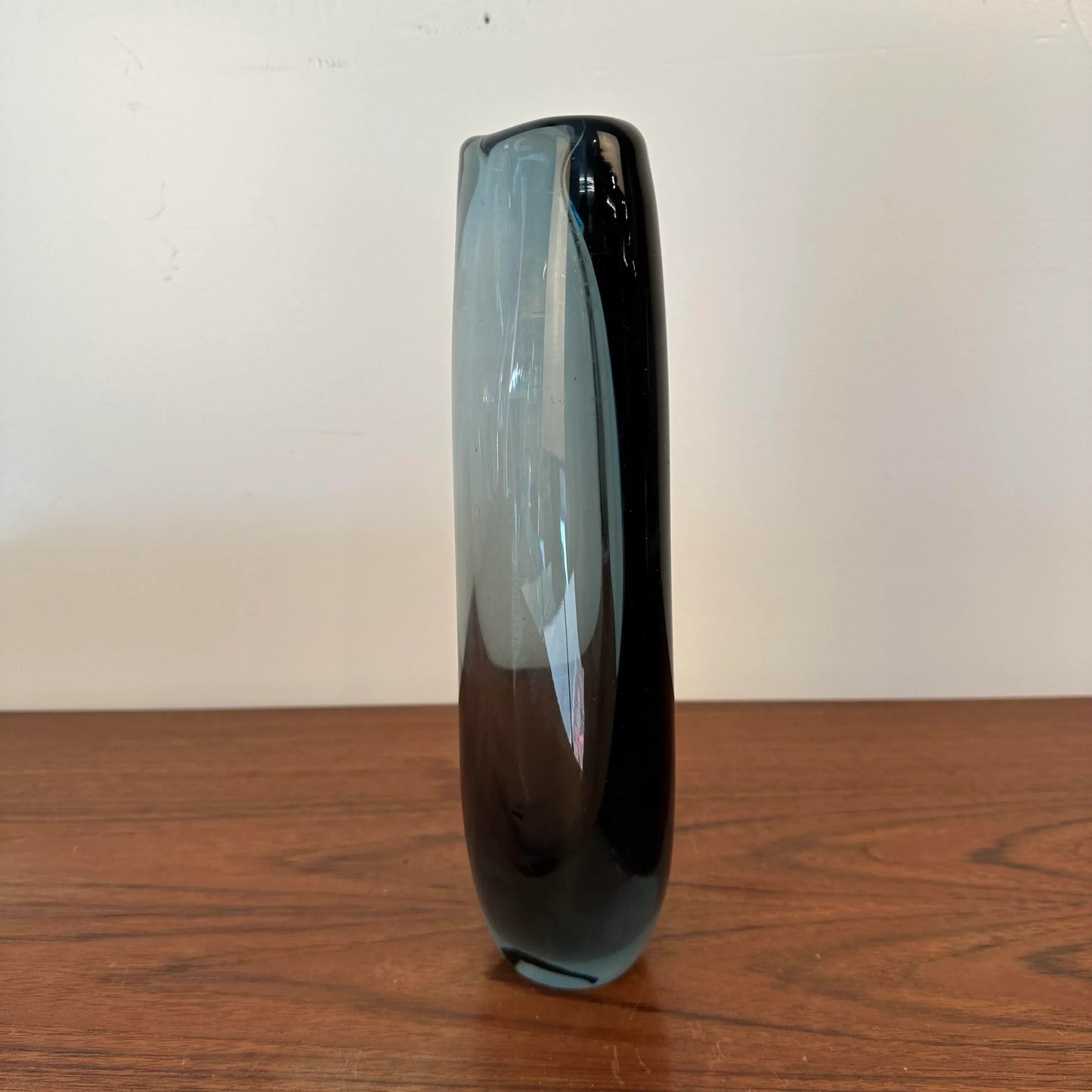Vicke Lindstrand for Kosta Glass Vase