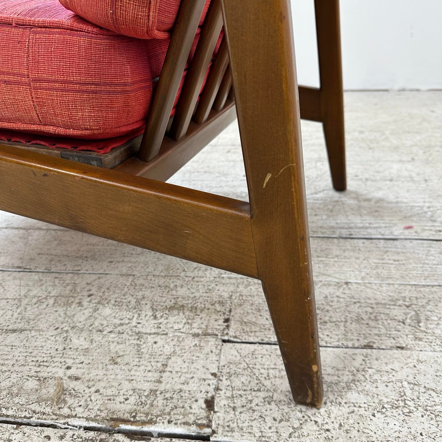 Dux Danish Modern Lounge Chair