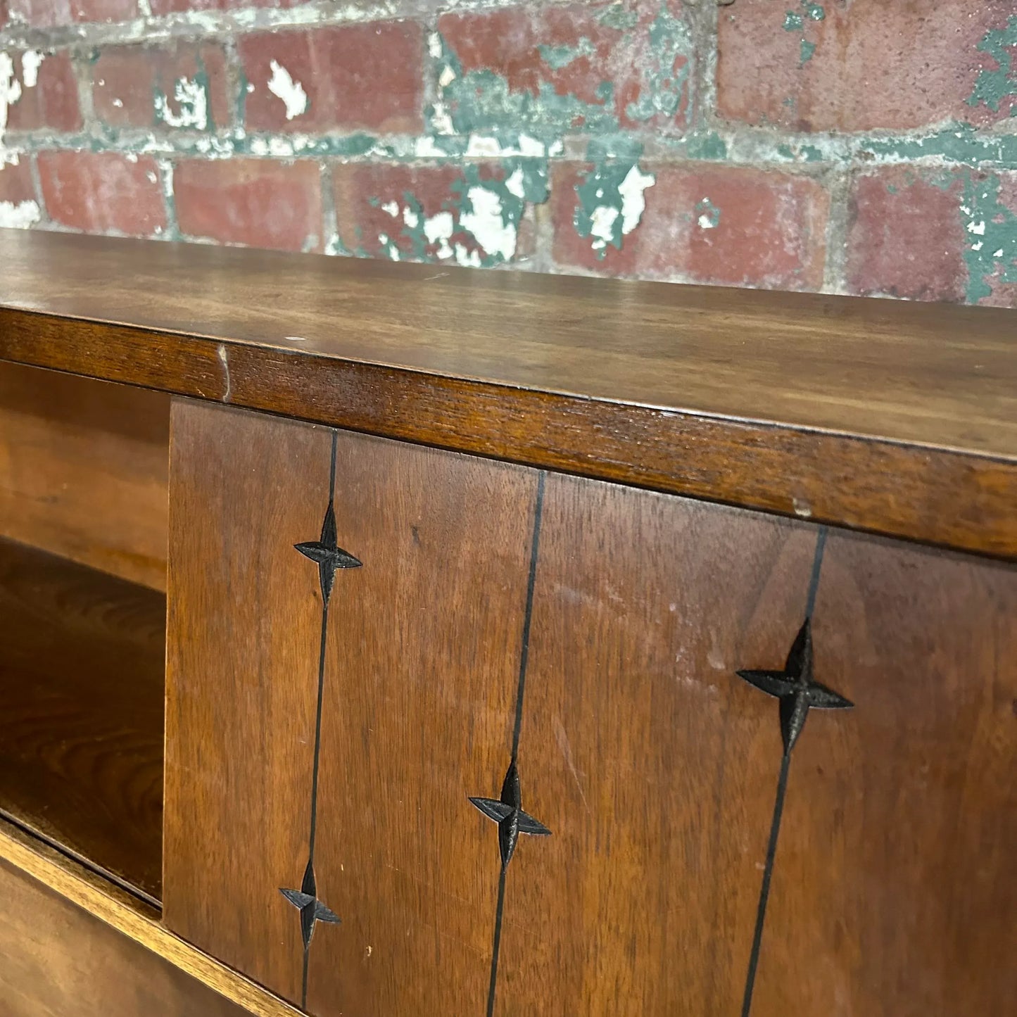 Broyhill Saga Full Size Headboard With Storage.