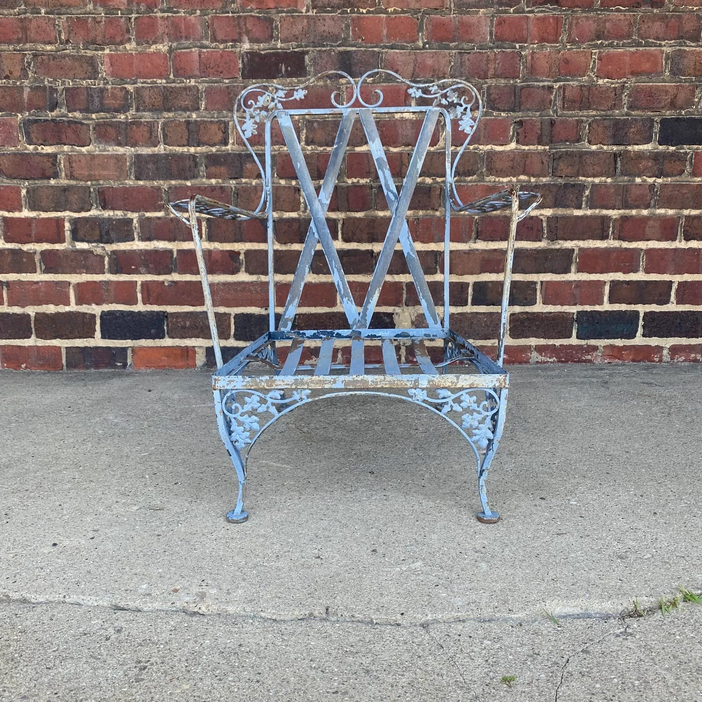 Mid Century Woodard Wrought Iron Outdoor Lounge Chair Early New Orleans Pattern