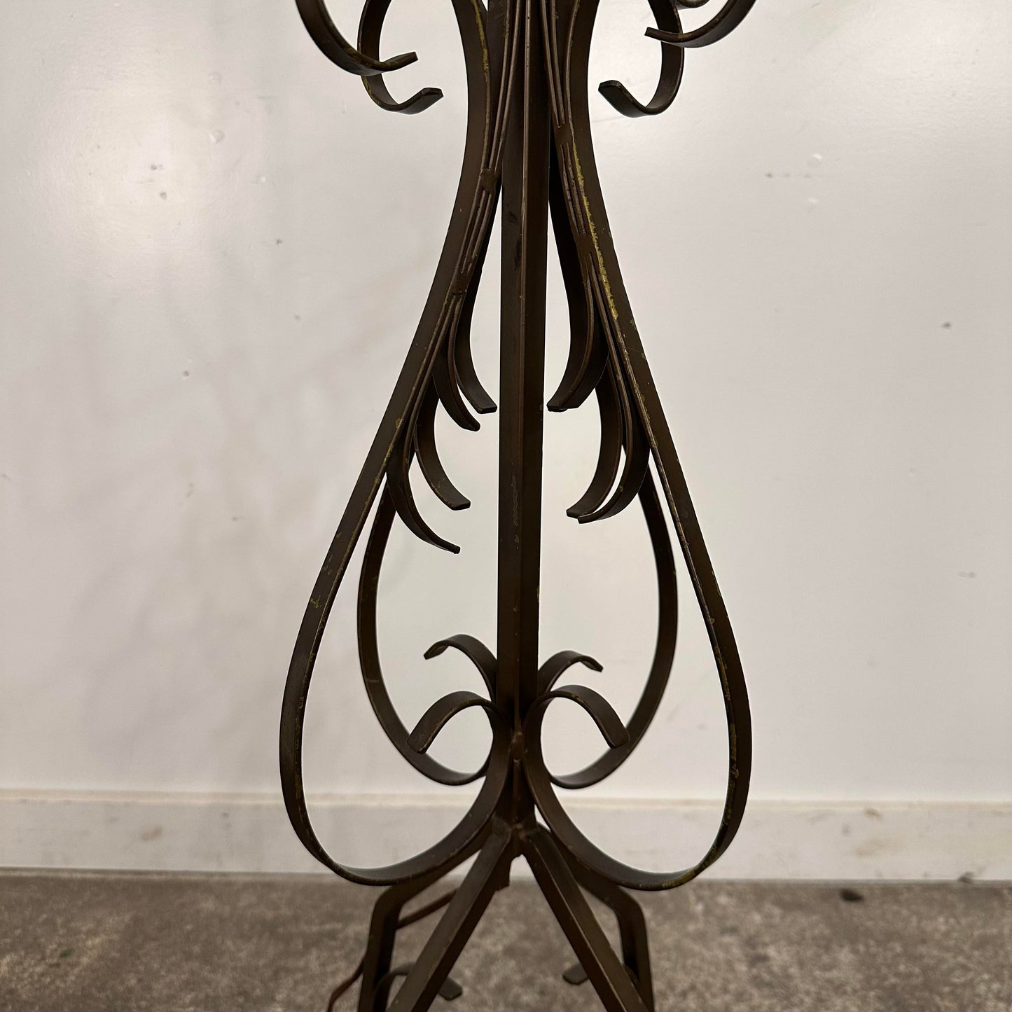 French Art Deco Wrought Iron Floor Lamp