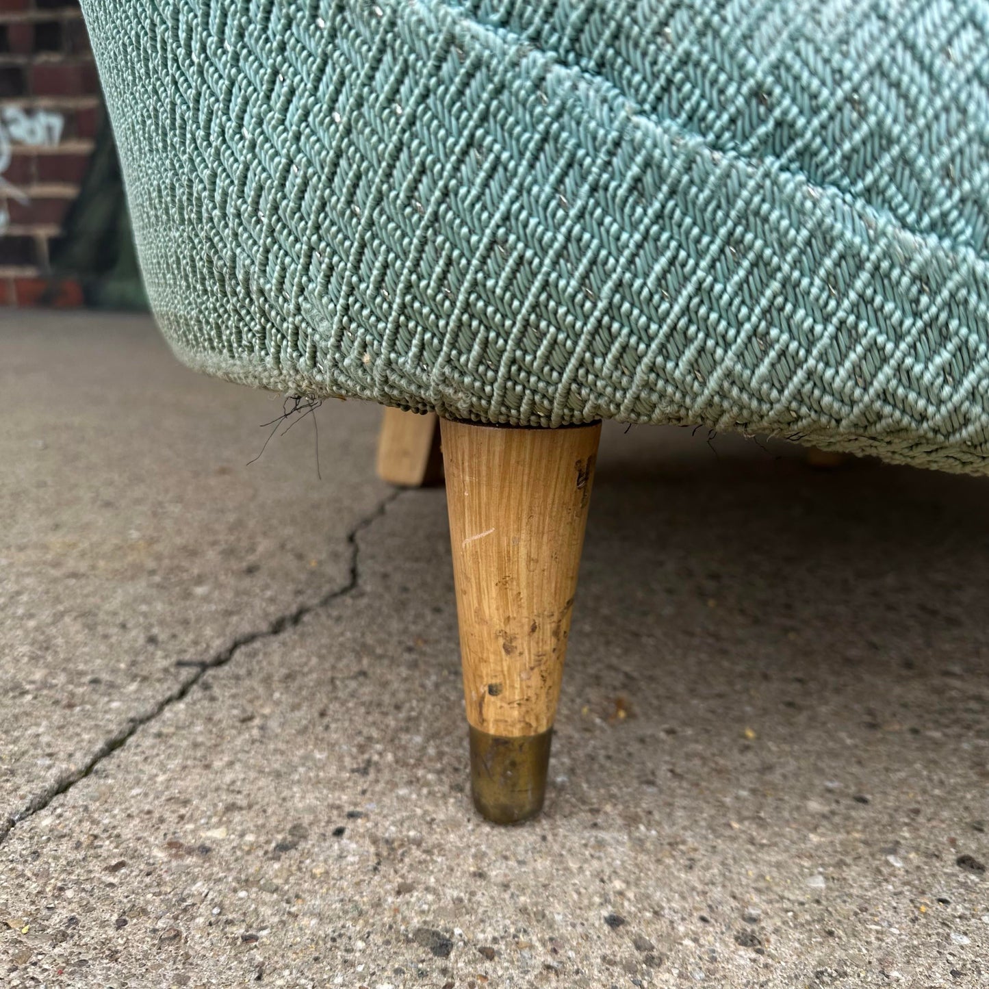 Mid-Century Clam Shell Slipper Chair