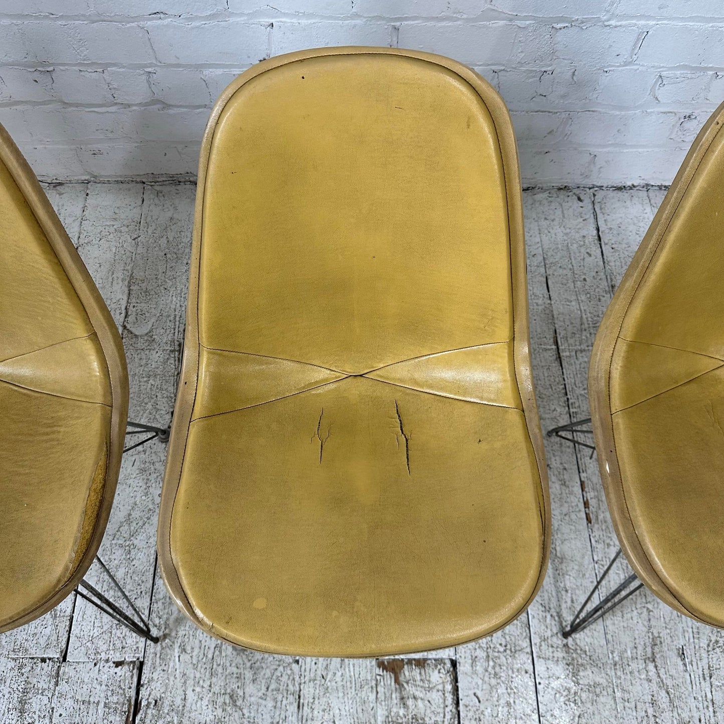 Set of 4 Eames Herman Miller Dkr-1 Eiffel Wire Chairs Leather Pads