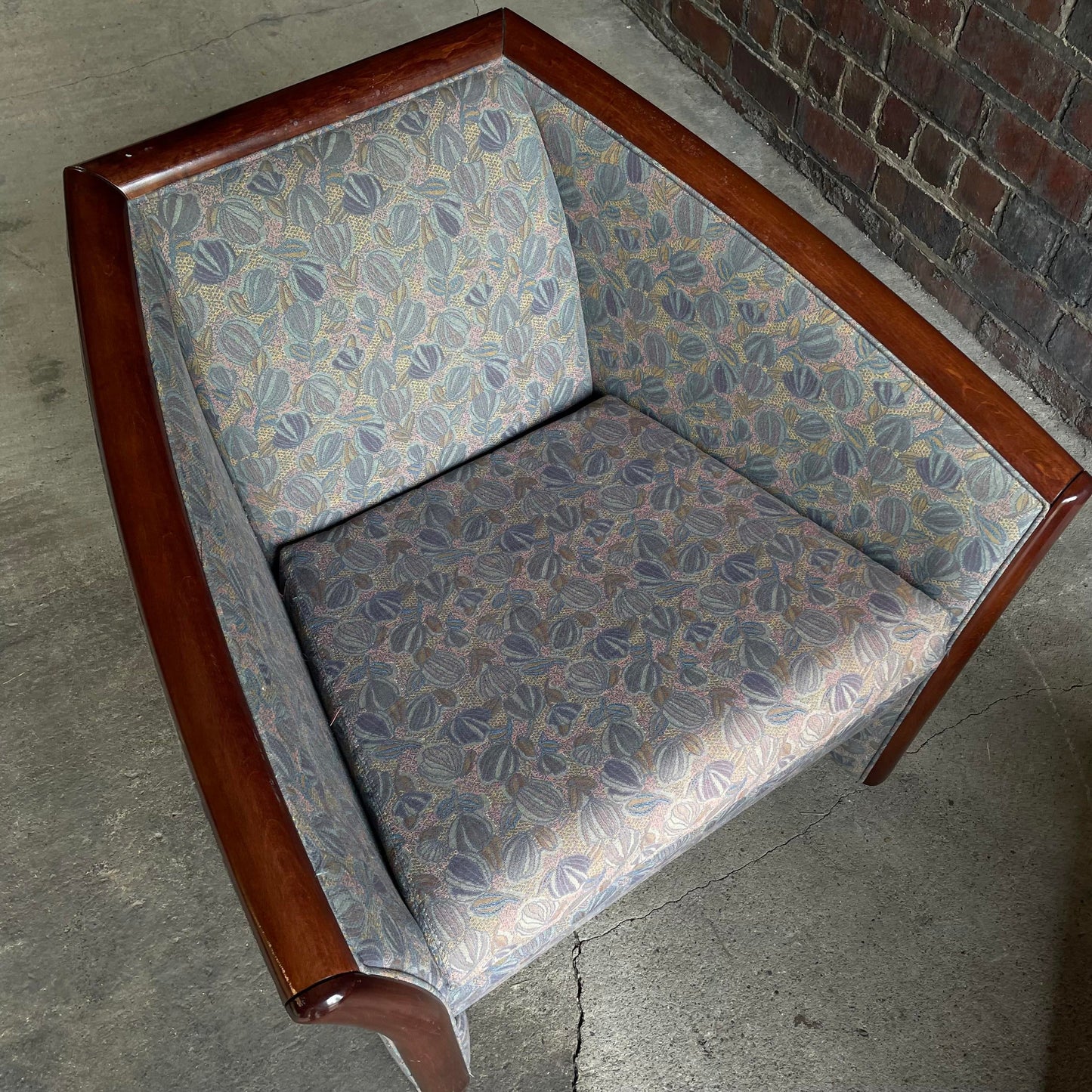 1990s Vintage Gunlocke Club Chairs - a Pair
