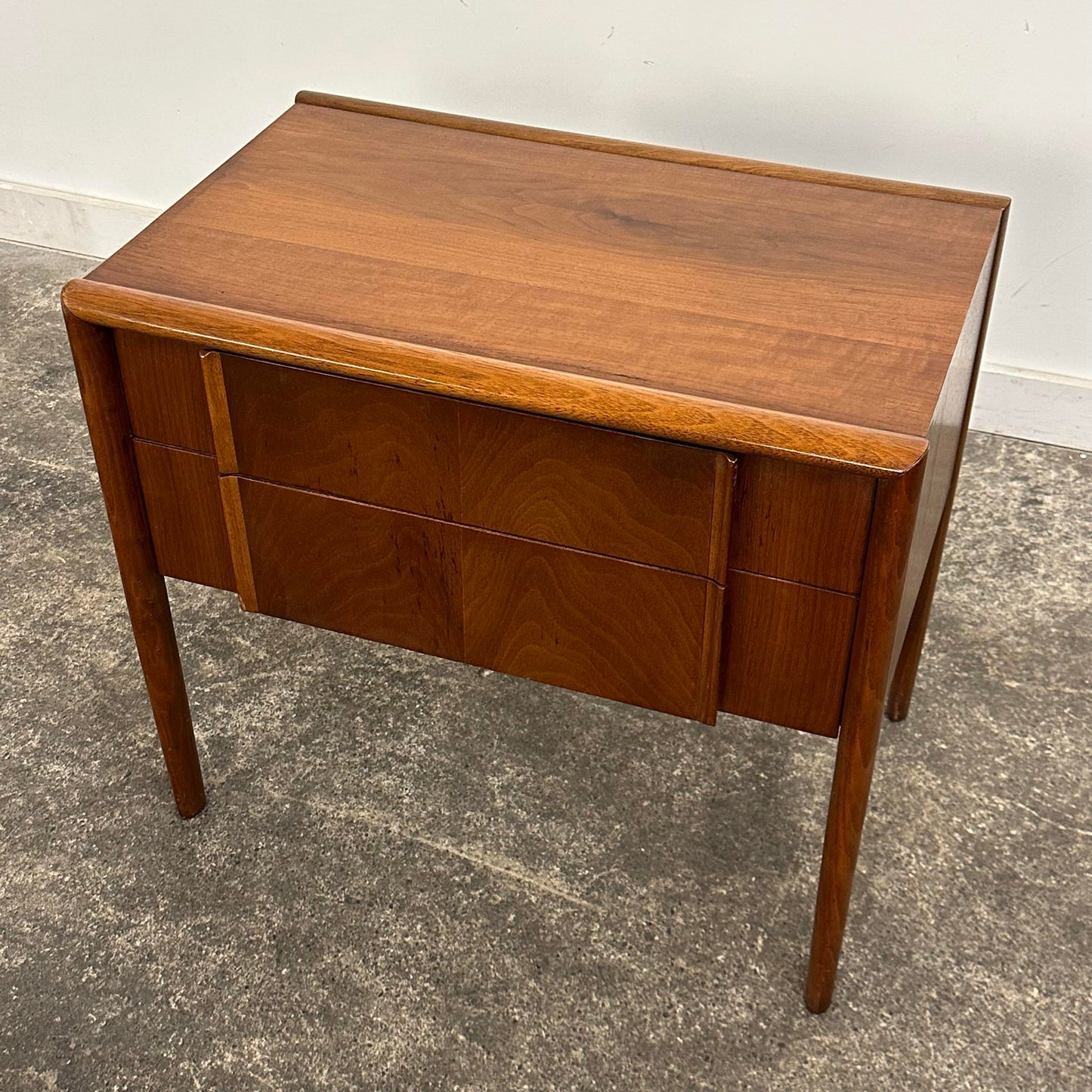Walnut Nightstand End Table by Barney Flagg for Drexel Parallel