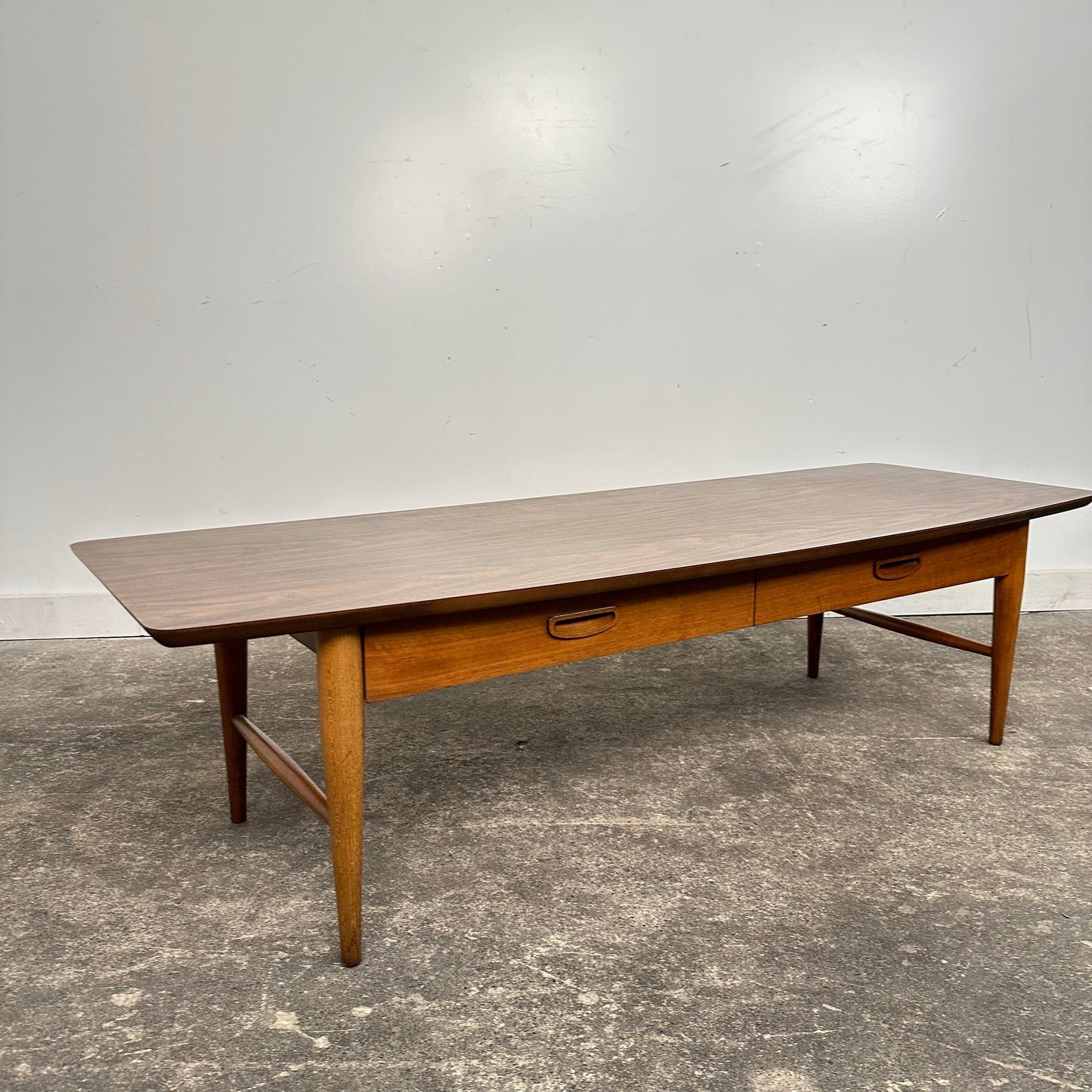Mid-Century Modern Lane Coffee Table