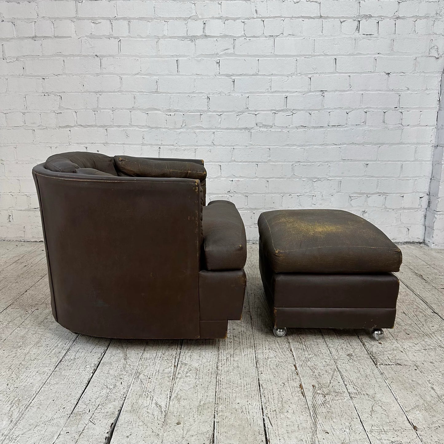 Brown Vinyl Lounge Chair With Ottoman Milo Baughman Style