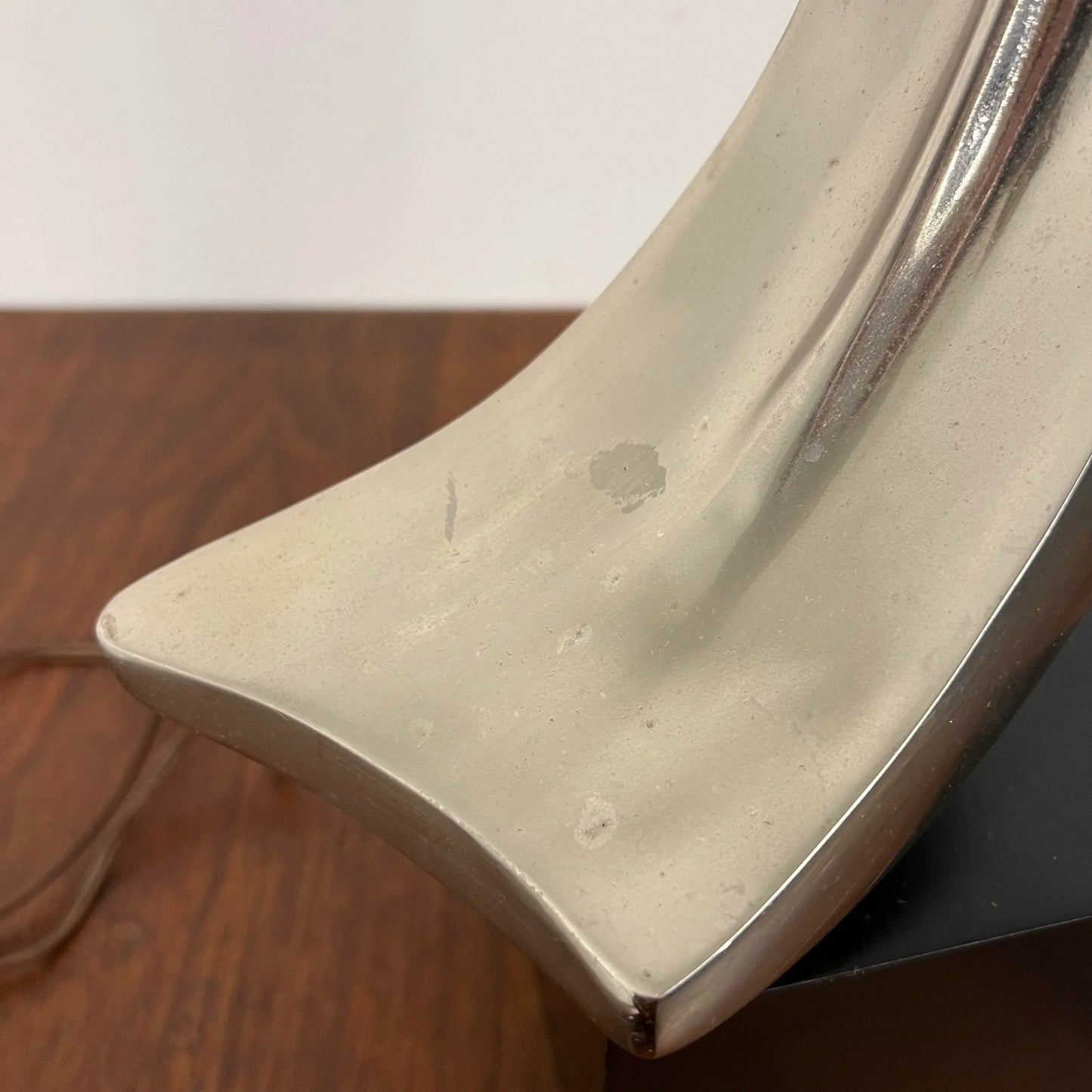 Mid Century Modern Laurel Sculptural Metal Table Lamp by Tempestini Harold Weiss and Richard Barr