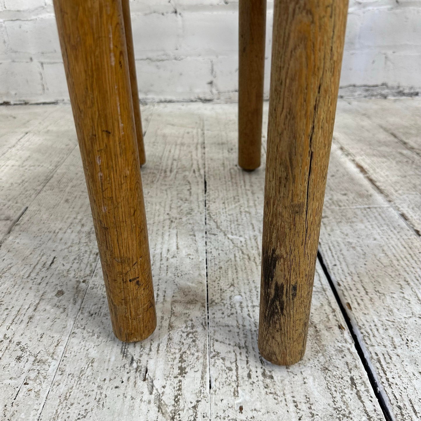 Set of 5 Mid Century Modern Gunlocke Chairs