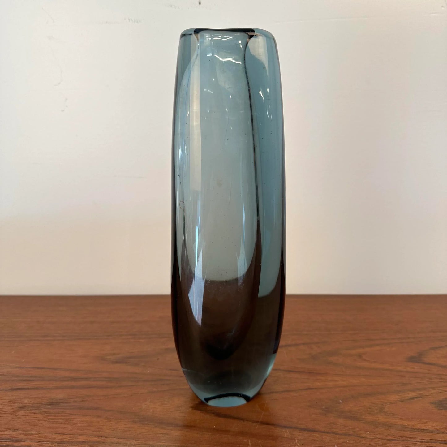 Vicke Lindstrand for Kosta Glass Vase