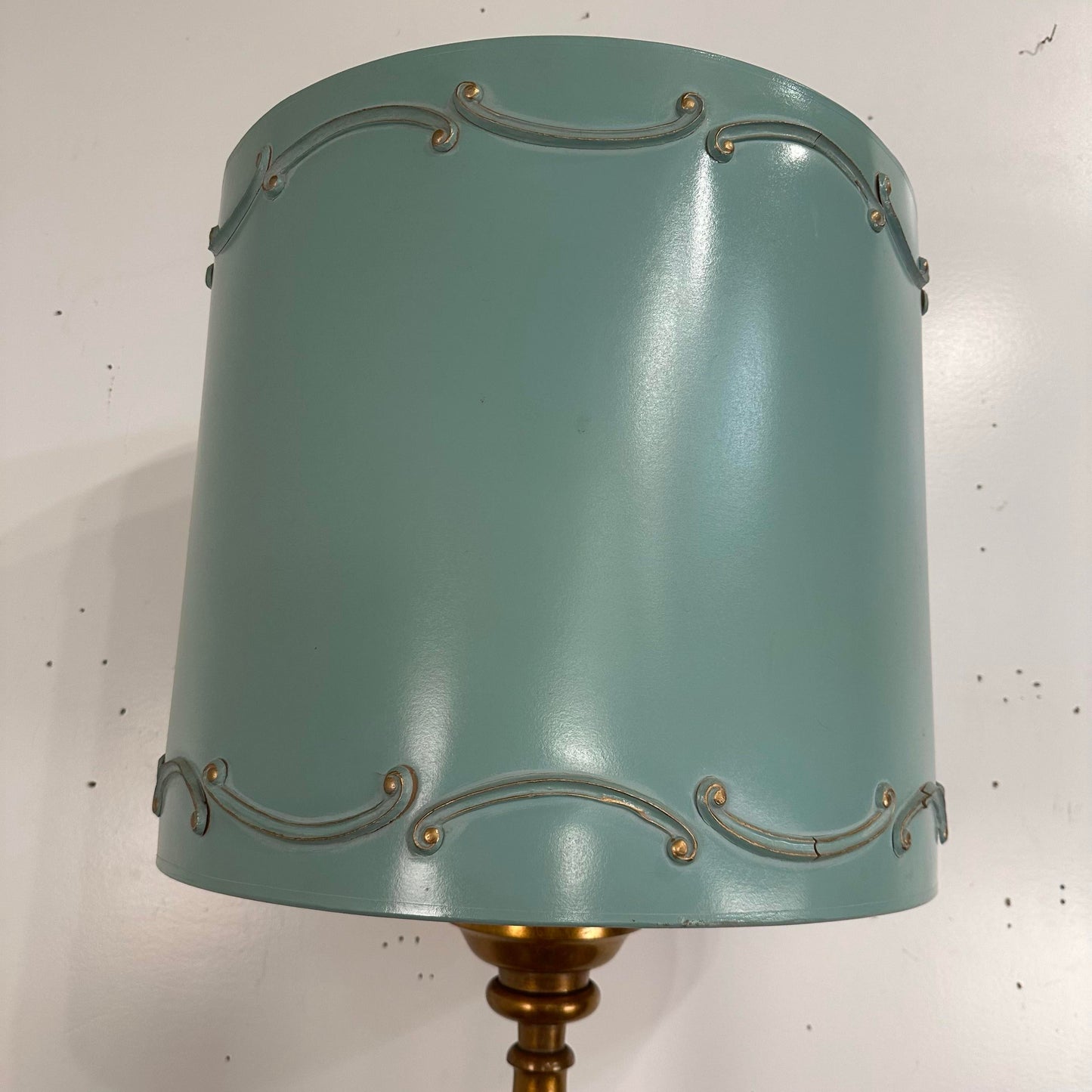 Vintage Italian Style Table Lamp Carved Giltwood Hollywood Regency