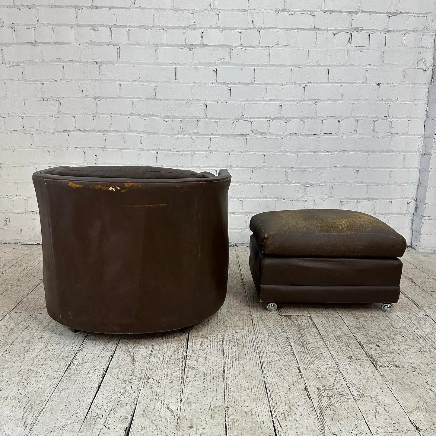 Brown Vinyl Lounge Chair With Ottoman Milo Baughman Style