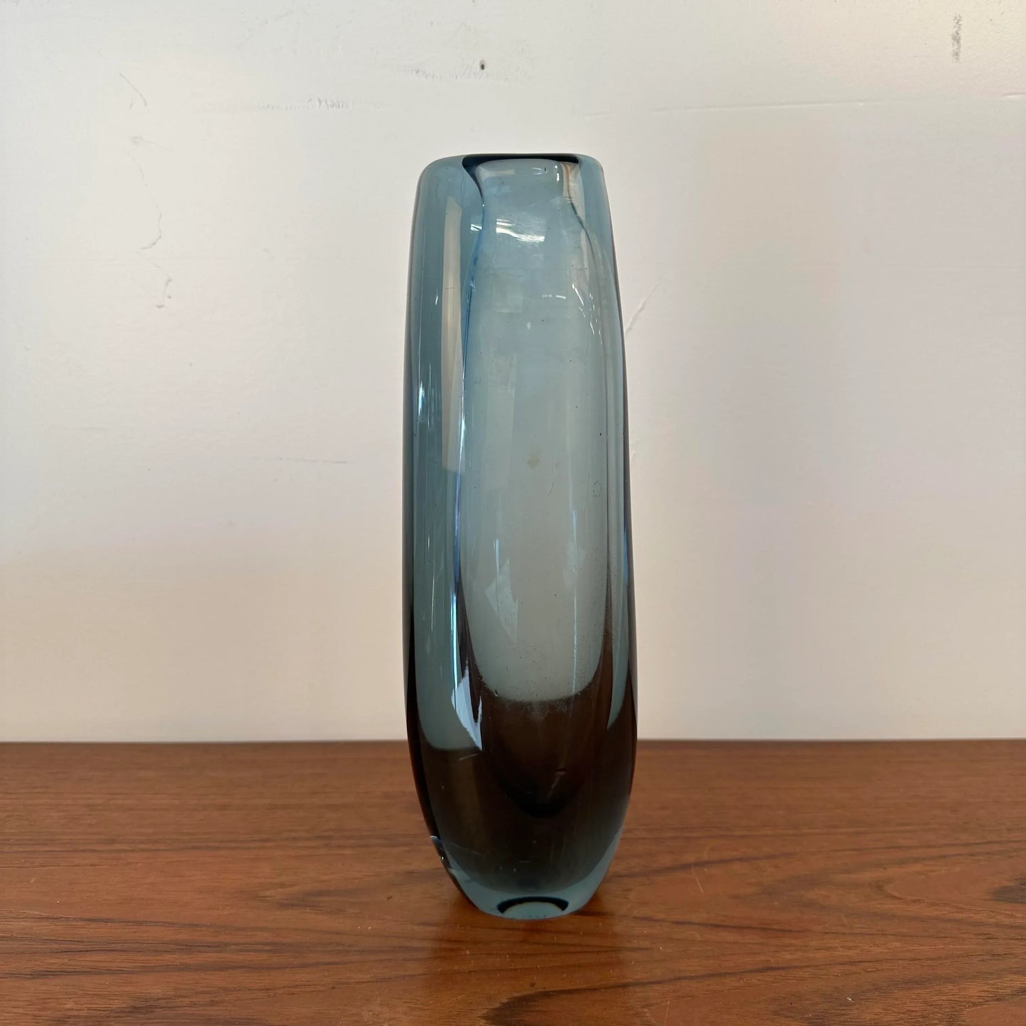 Vicke Lindstrand for Kosta Glass Vase