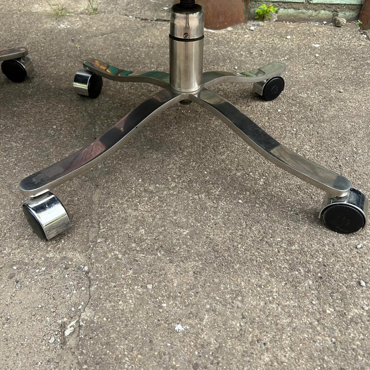 Set of 5 Ward Bennet Office Chairs Bentwood Stainless Polished Base