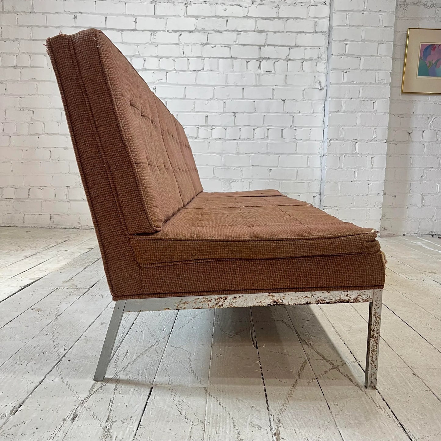 Florence Knoll Sofa in Need of Restoration