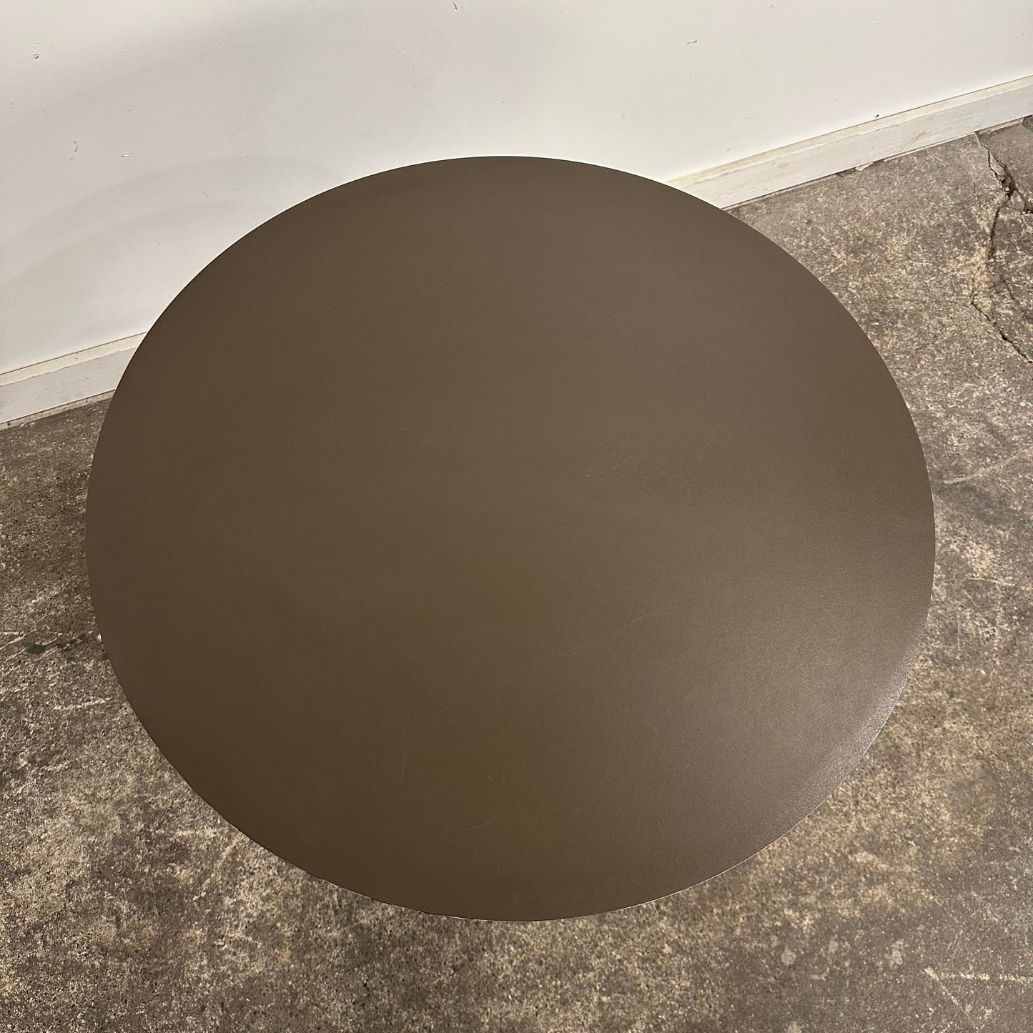 Mid Century Modern Burke Round Tulip Bistro Table