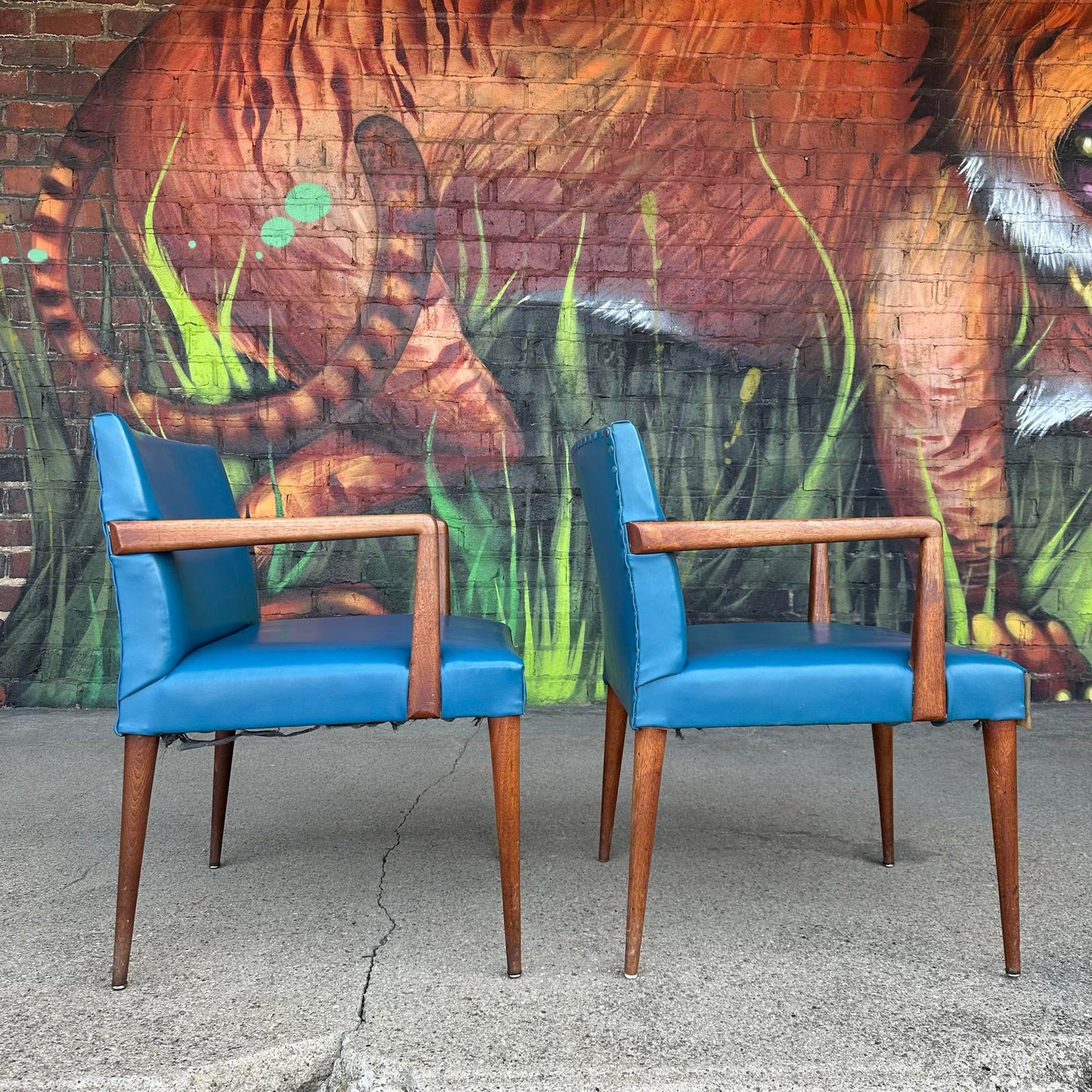 Mid-Century Modern Set of 4 Stow & Davis Arm Chairs Gibbings Style