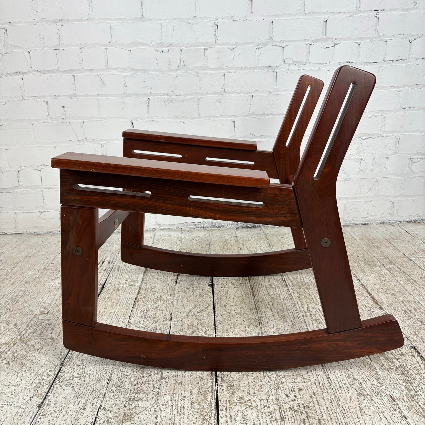 Gelli Indústria De Móveis Brazilian Rosewood Rocking Chair Frame