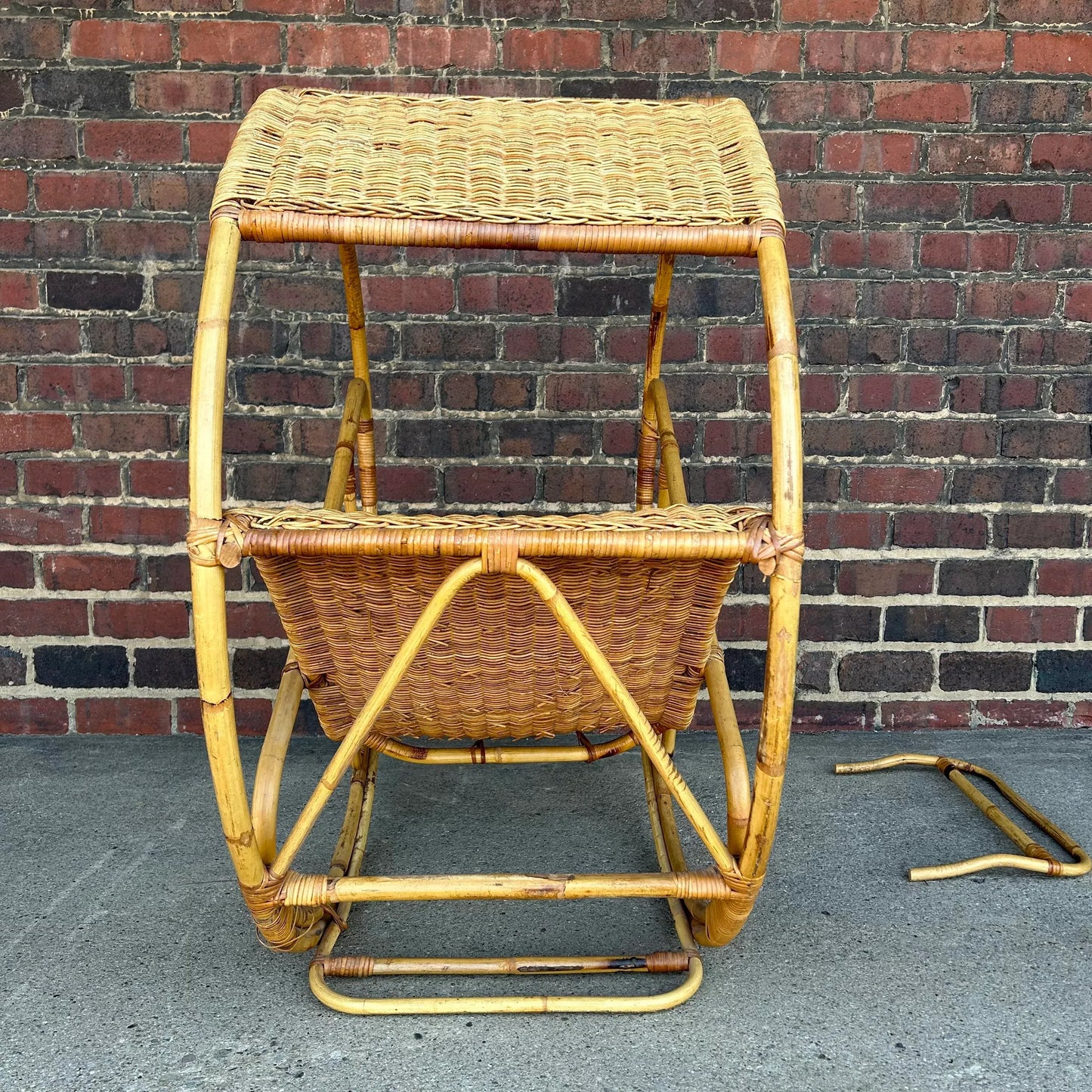 Franco Benttonica Dondolo Rattan Rocking Chair