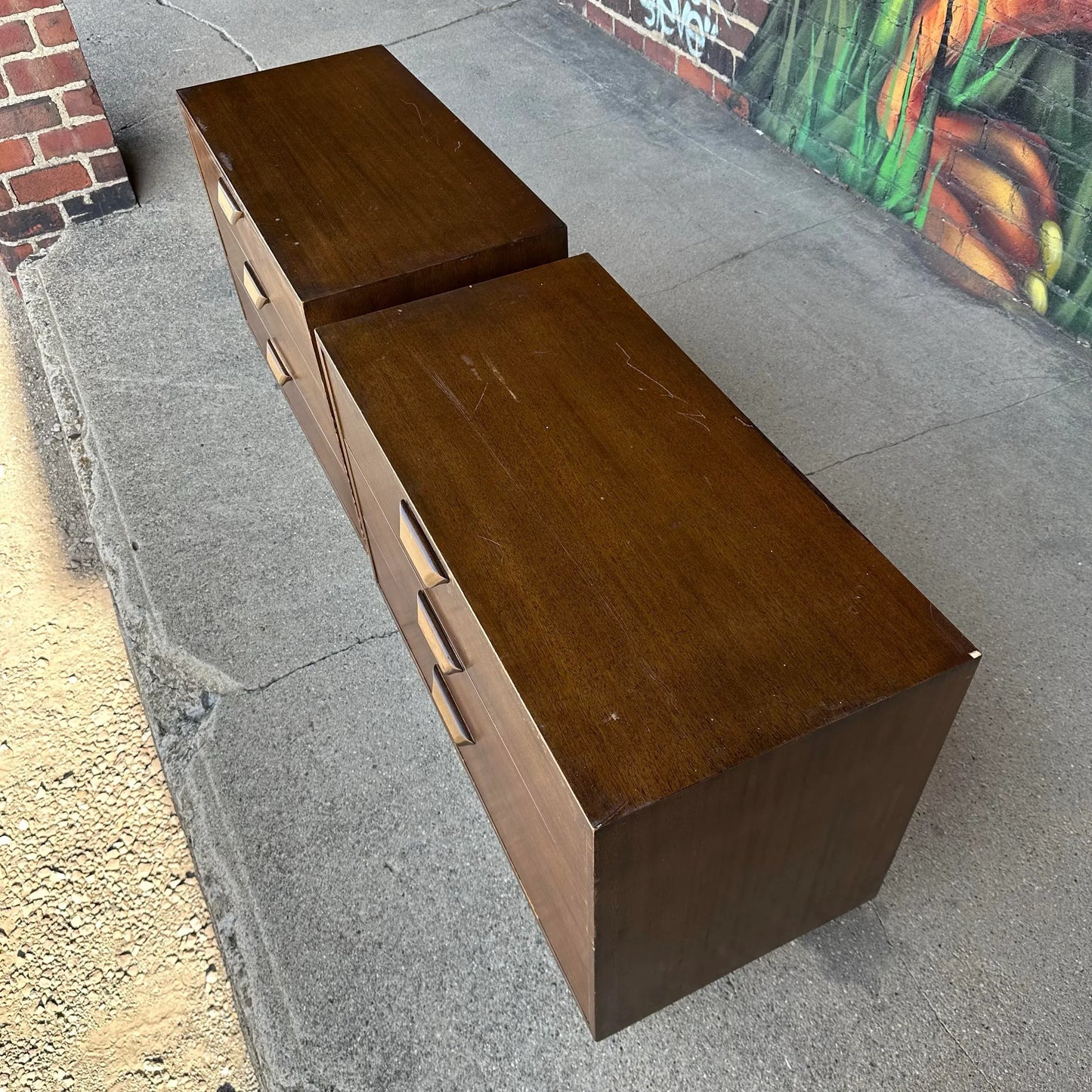 Mid-Century Modern Pair of Harvey Probber Chest of Drawers