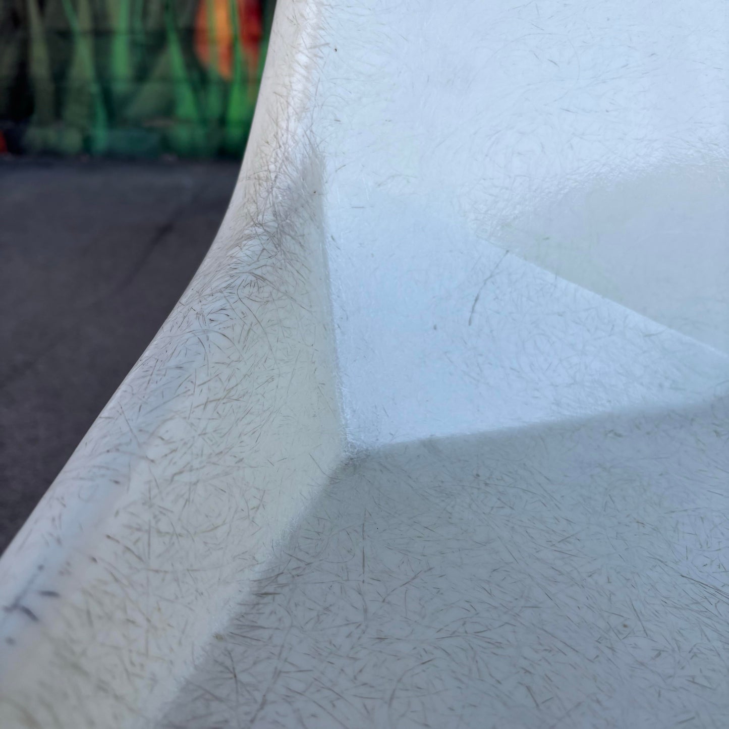 Mid Century Modern Paul McCobb Fiberglass Origami Chair Spider Base