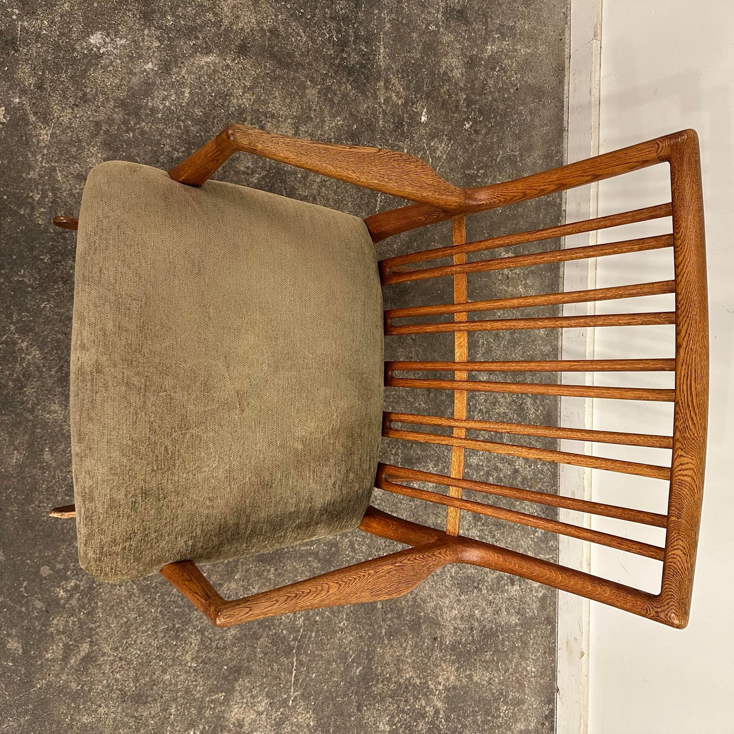 Early Mid Century Modern Hans J. Wegner Rocking Chair Ml-33