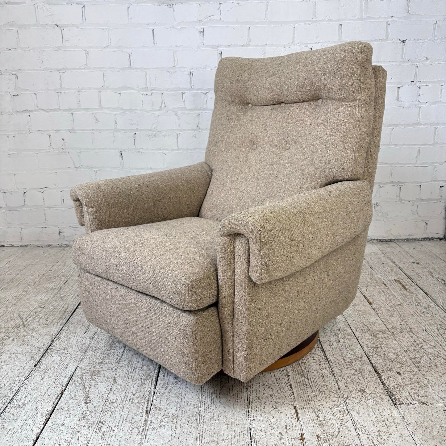 Milo Baughman for Thayer Coggin Reclining Lounge Chair