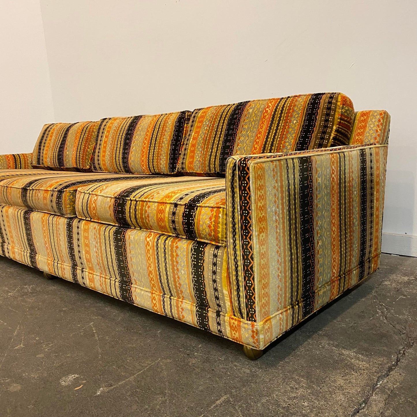 Mid Century Sofa in the Style of Milo Baughman