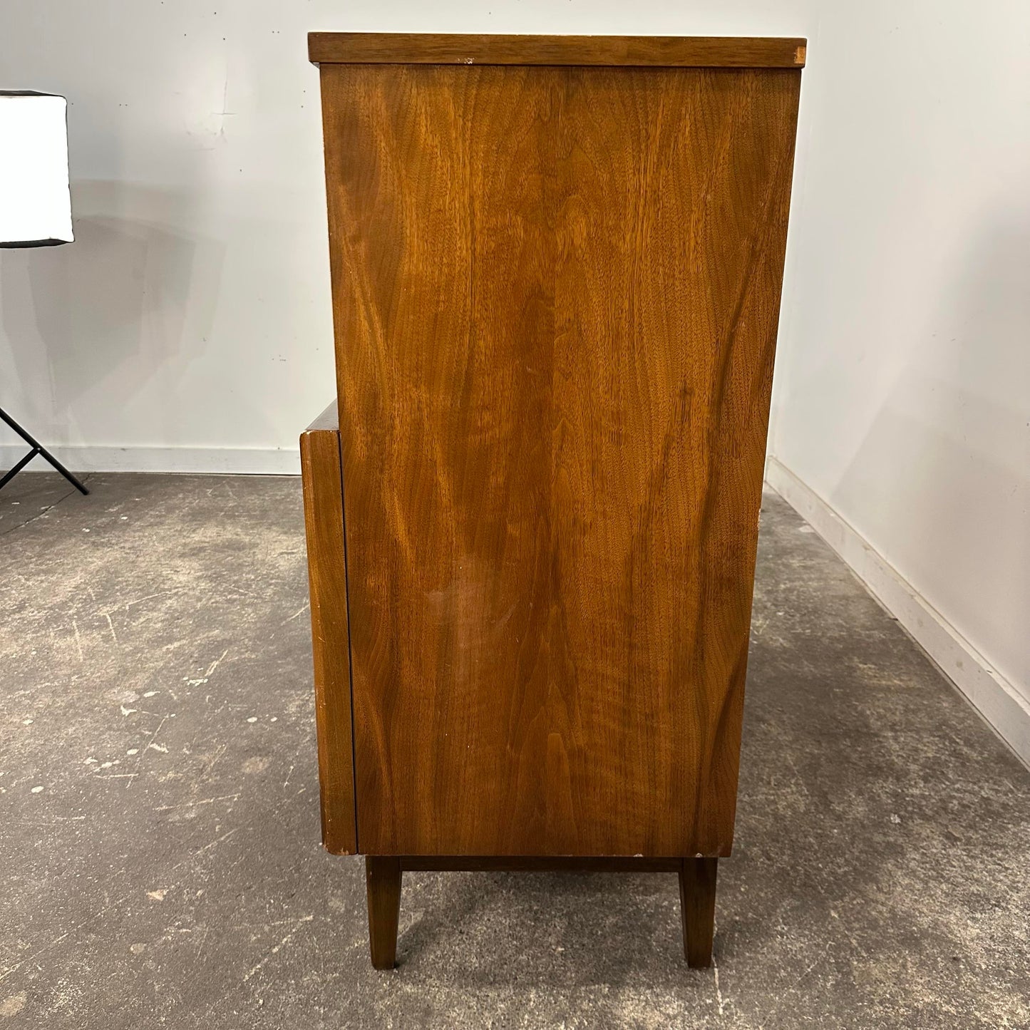 United Diamond Front Tall Dresser