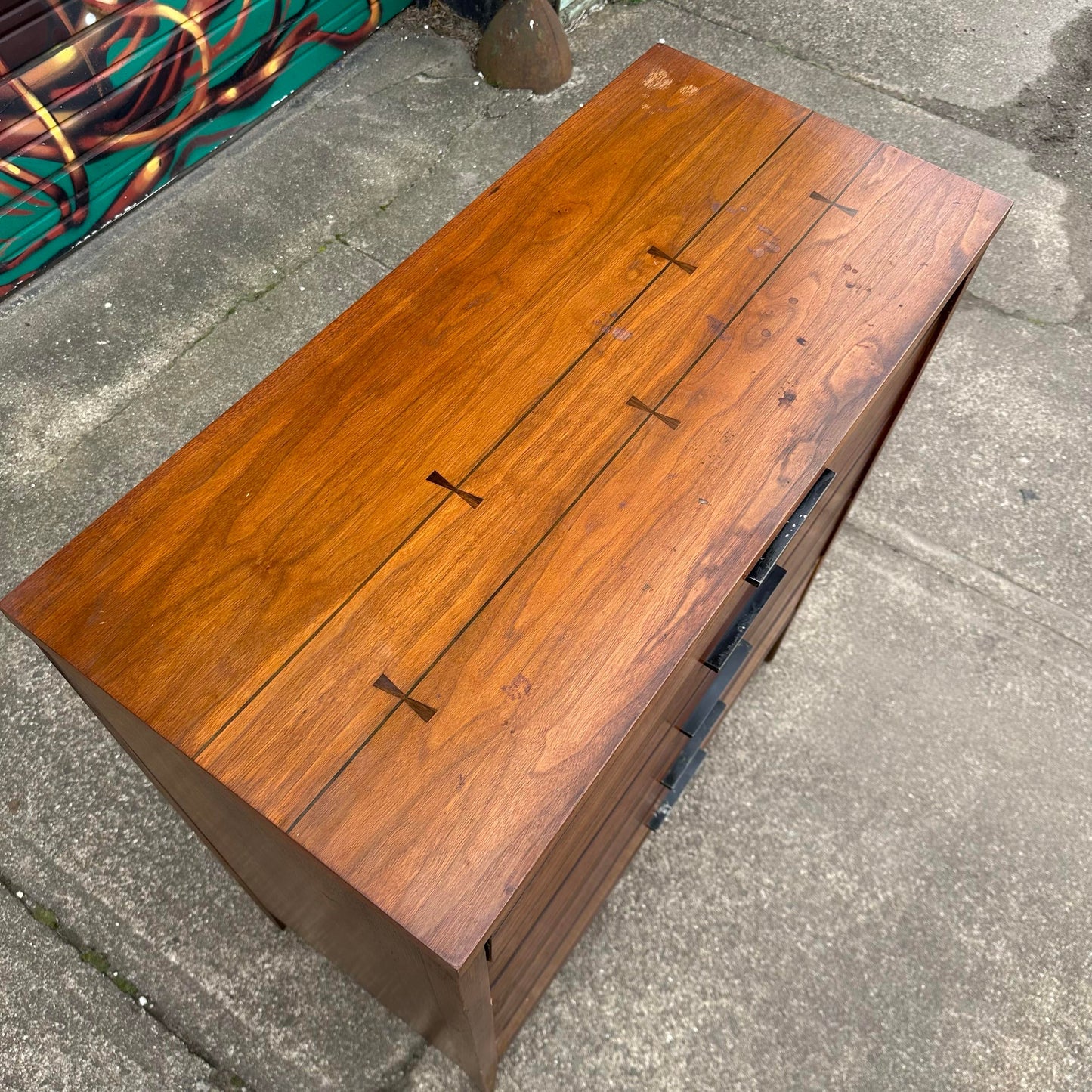 Bowtie for Lane Tall 5-Drawer Dresser