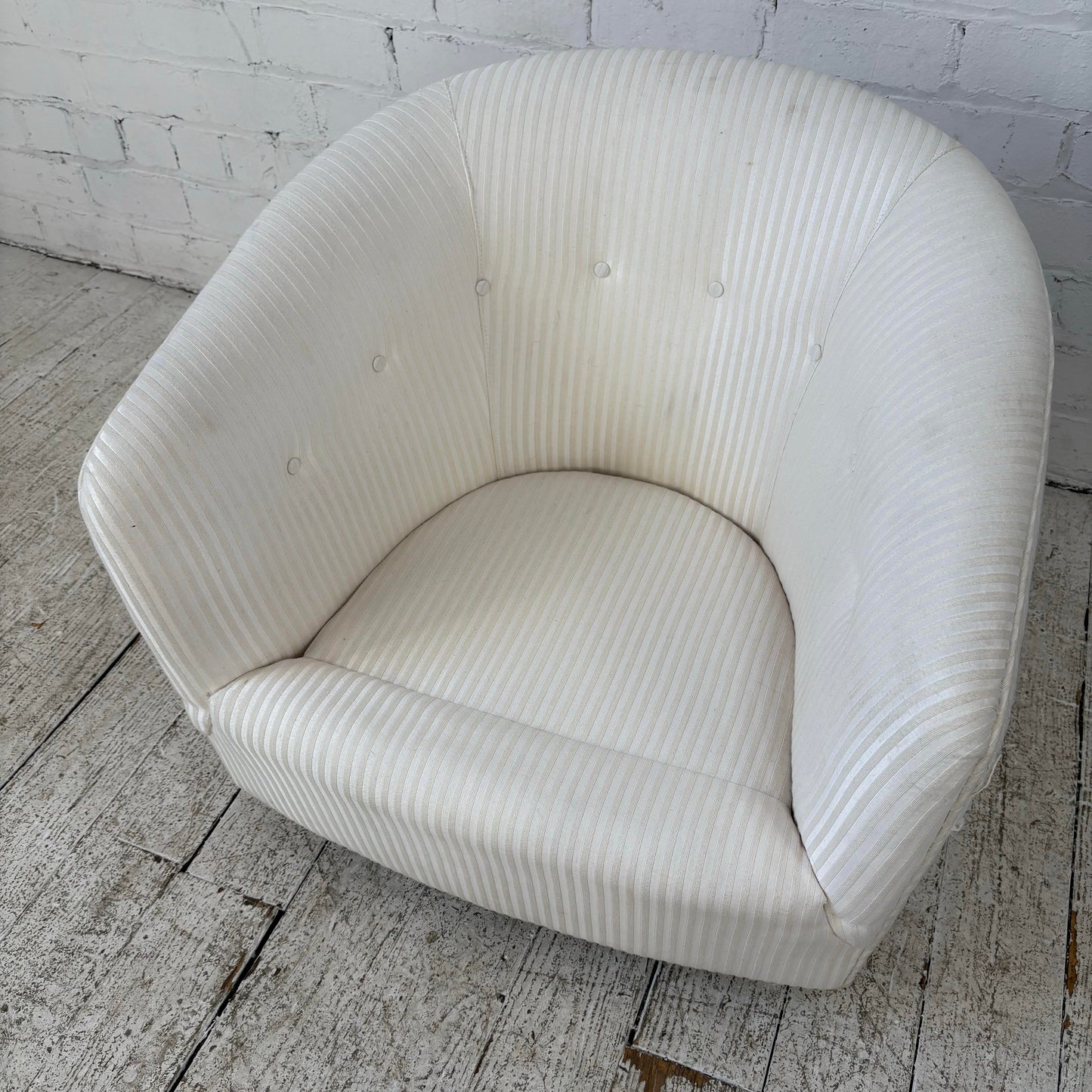 Milo Baughman Swivel Rock Barrel Chair