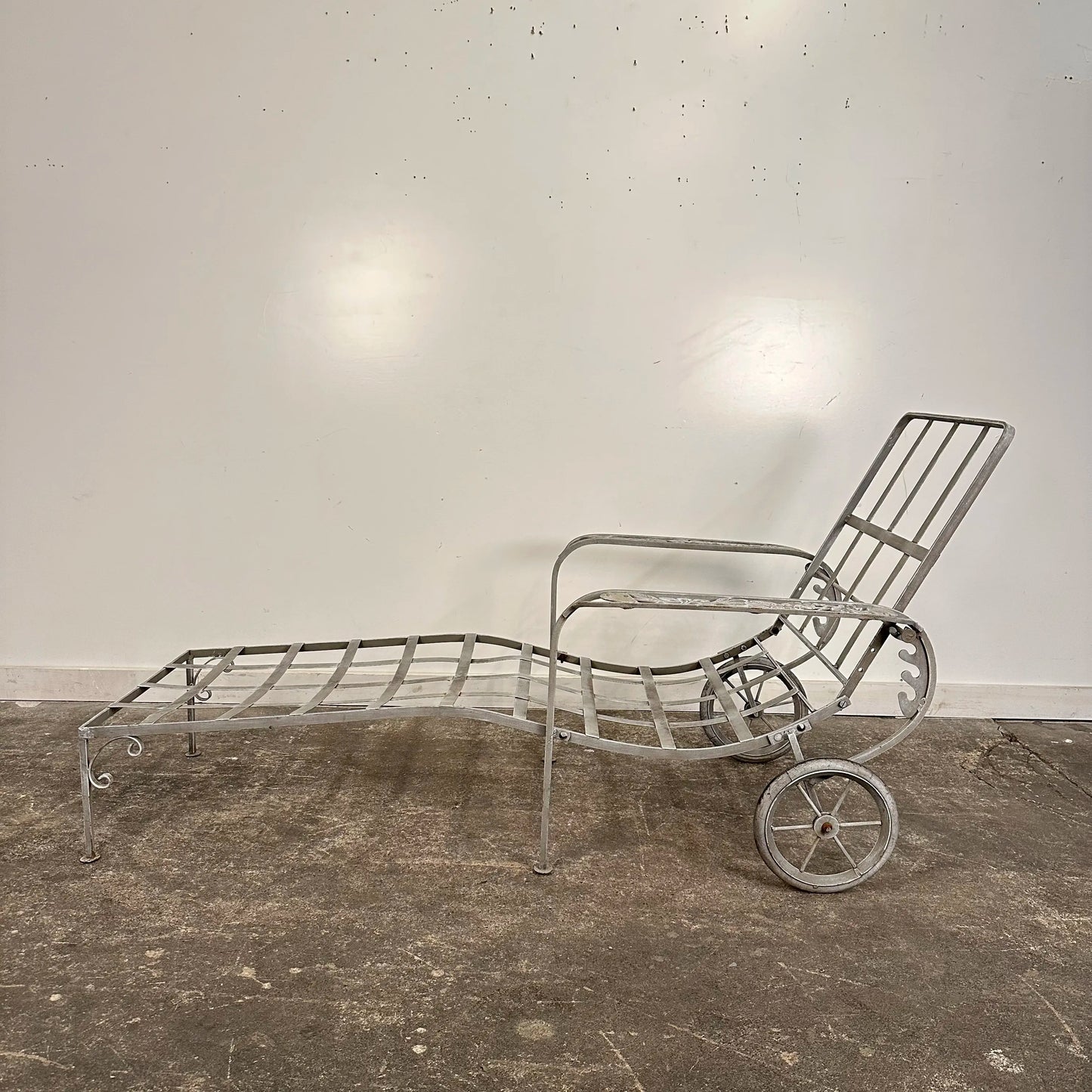 Outdoor Adjustable Chaise Lounge Chair Fruit Pattern