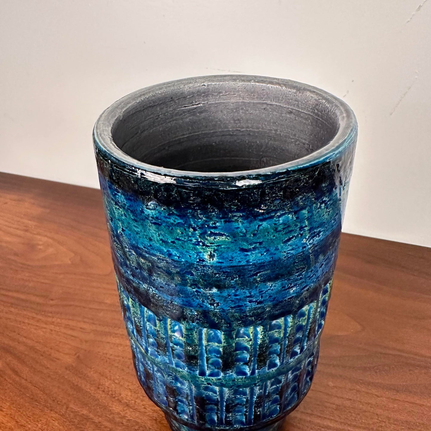 Mid Century Modern Italian Bitossi Rimini Blue Green Pottery Vase for Raymor