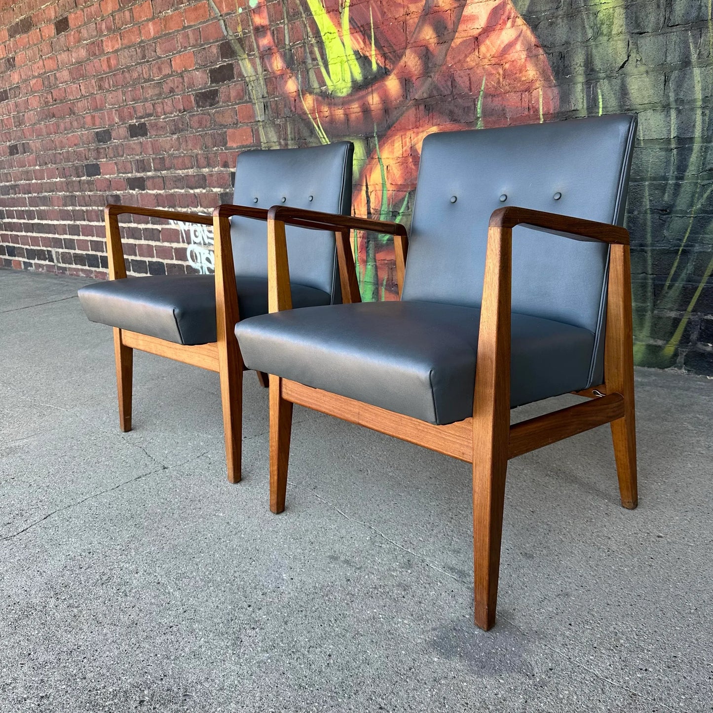 Pair of Jens Risom Walnuts Side Chairs