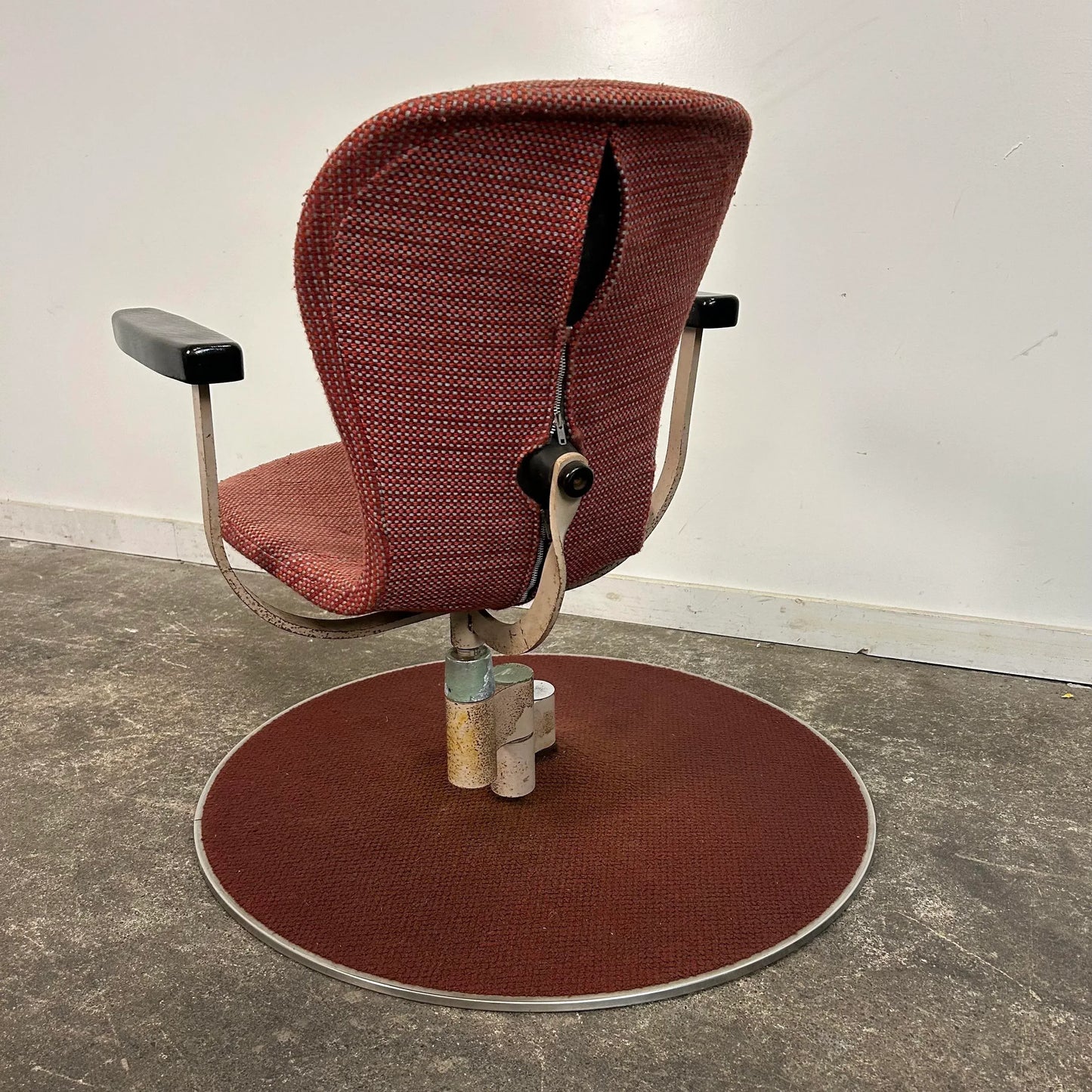 Seattle Space Needle Revolving Observation Chair by Gideon Kramer