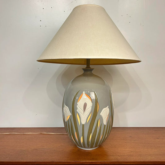 Ceramic Floral Table Lamp
