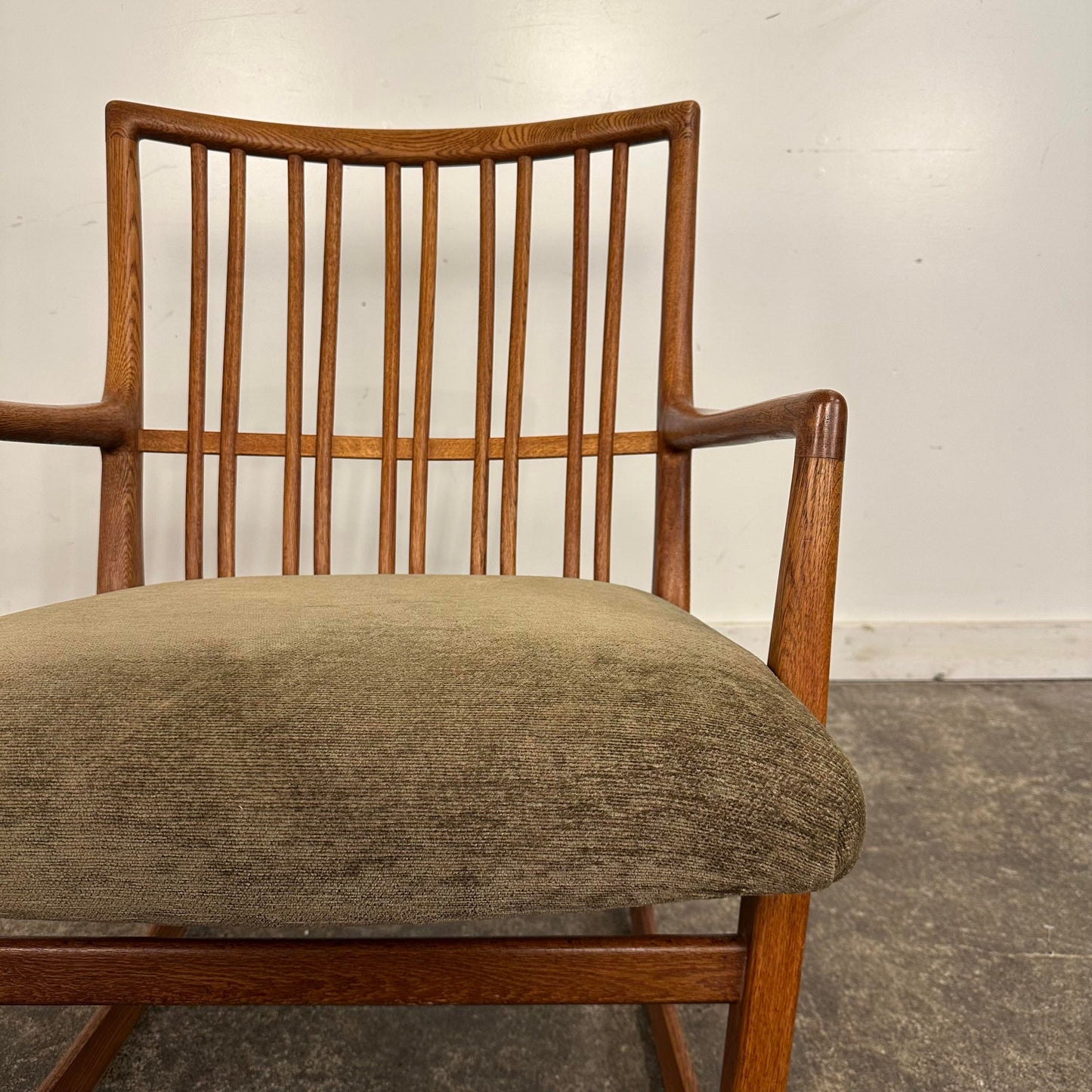 Early Mid Century Modern Hans J. Wegner Rocking Chair Ml-33