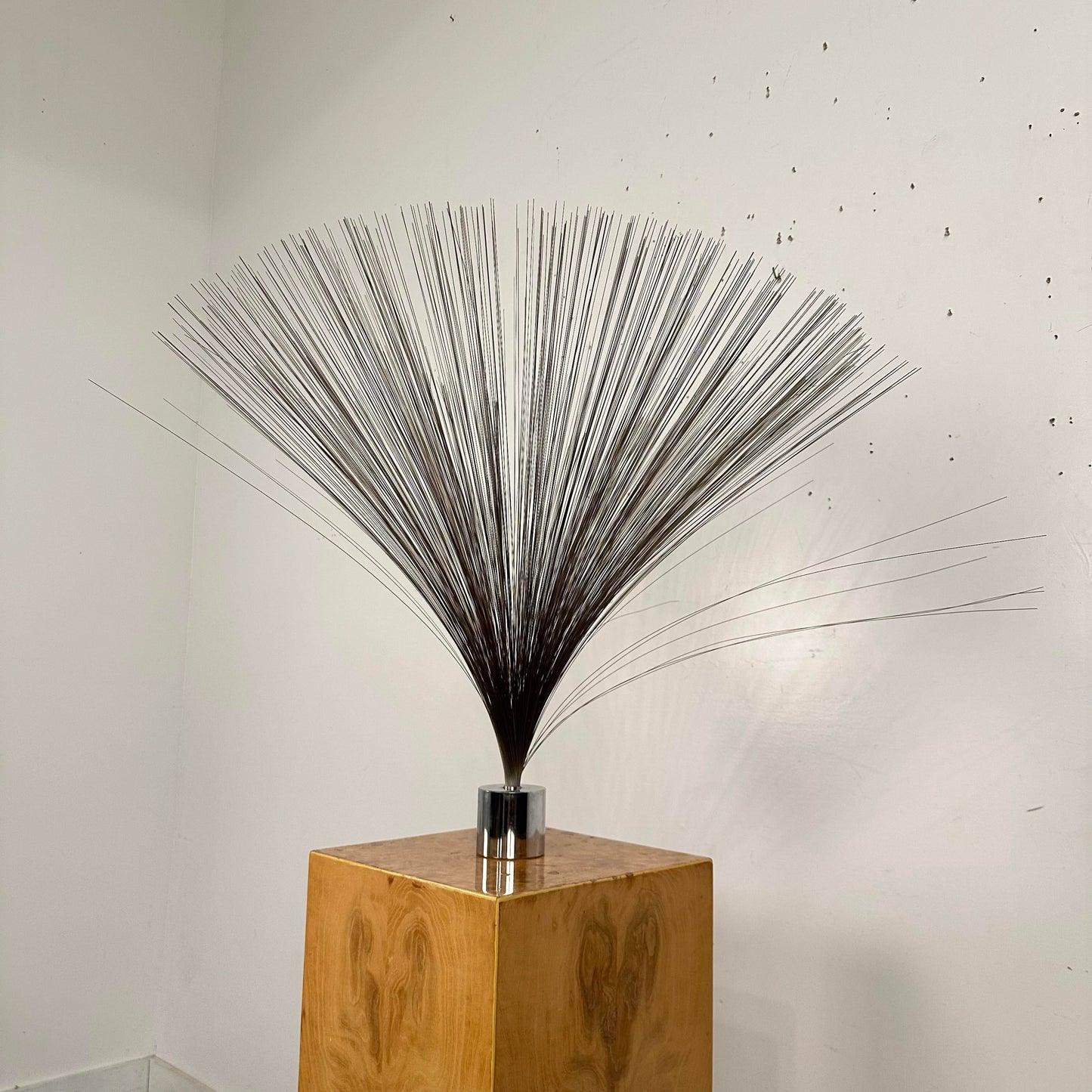 Mid Century Modern Harry Bertoia Style Spray Sculpture Chrome