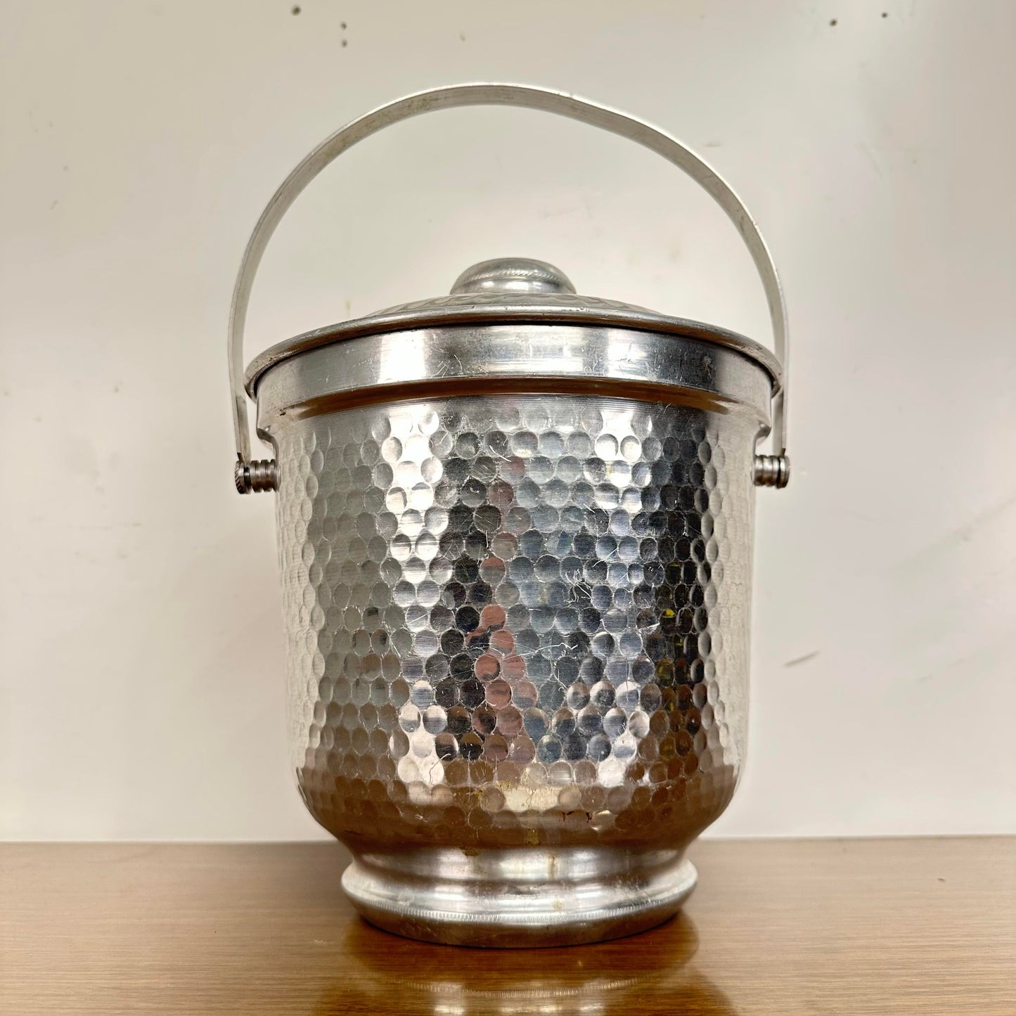 Mid-Century Modern Italian Hammered Aluminum Ice Bucket